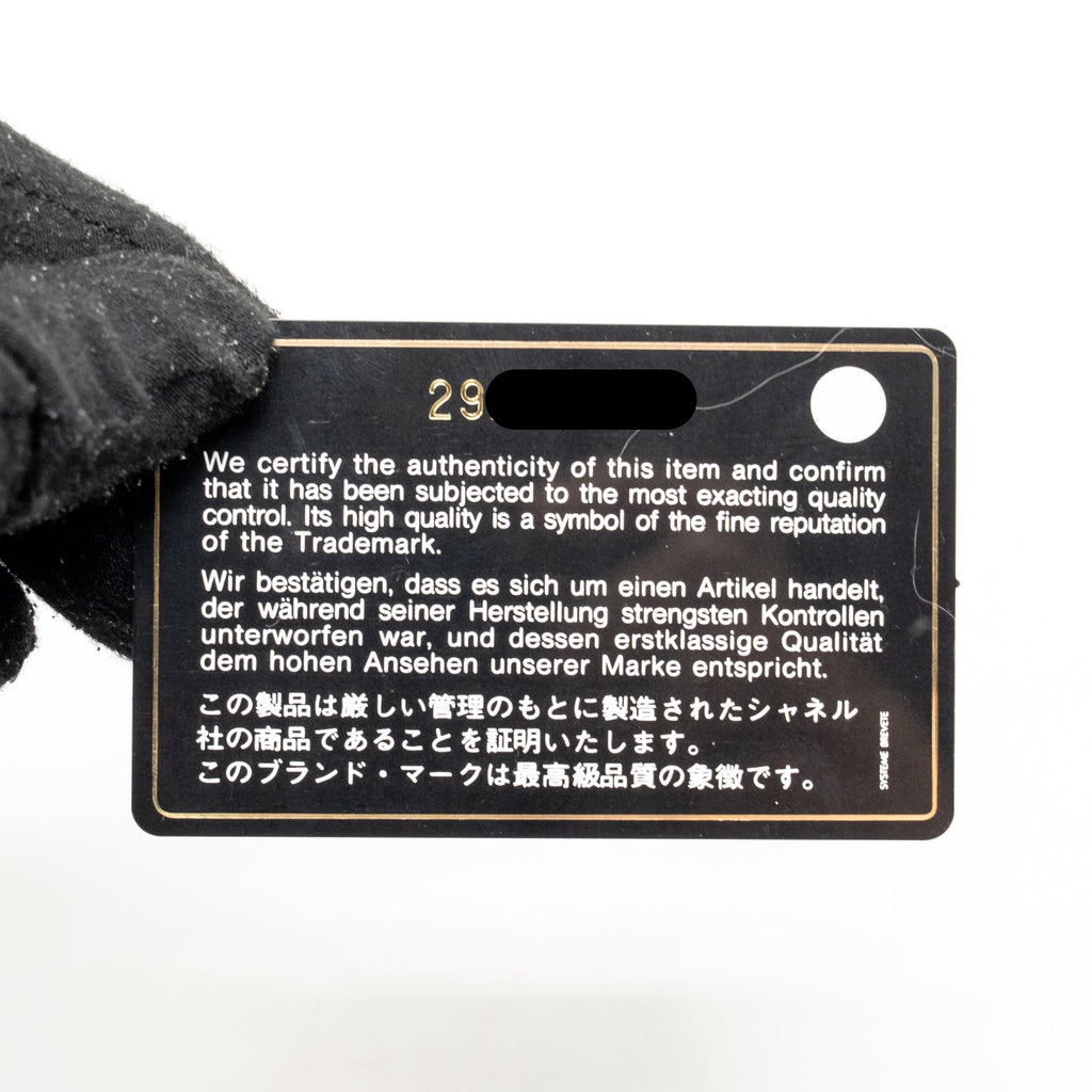 chanel-blue-case