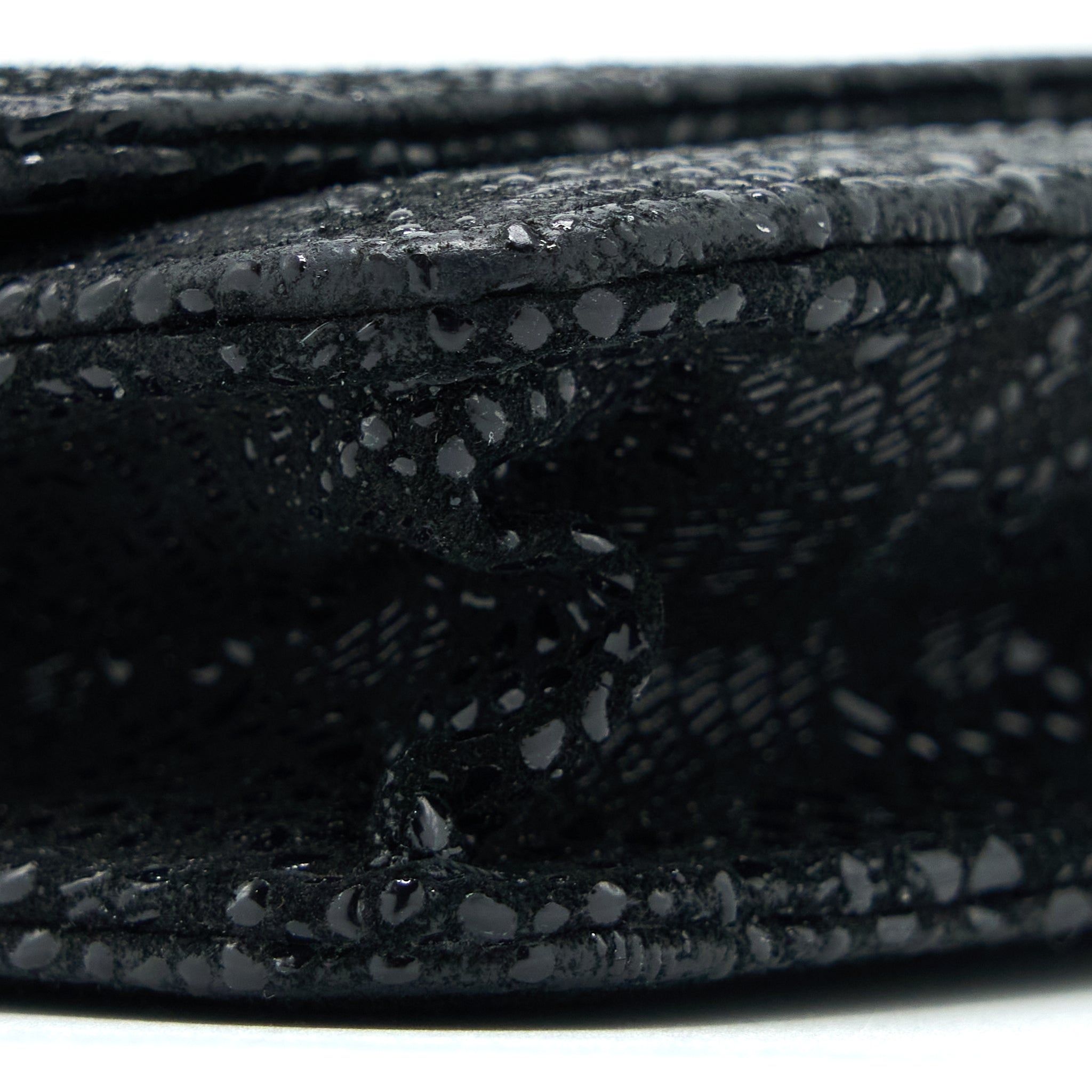 chanel-seasonal-wallet-on-chain-fabric-black-shw