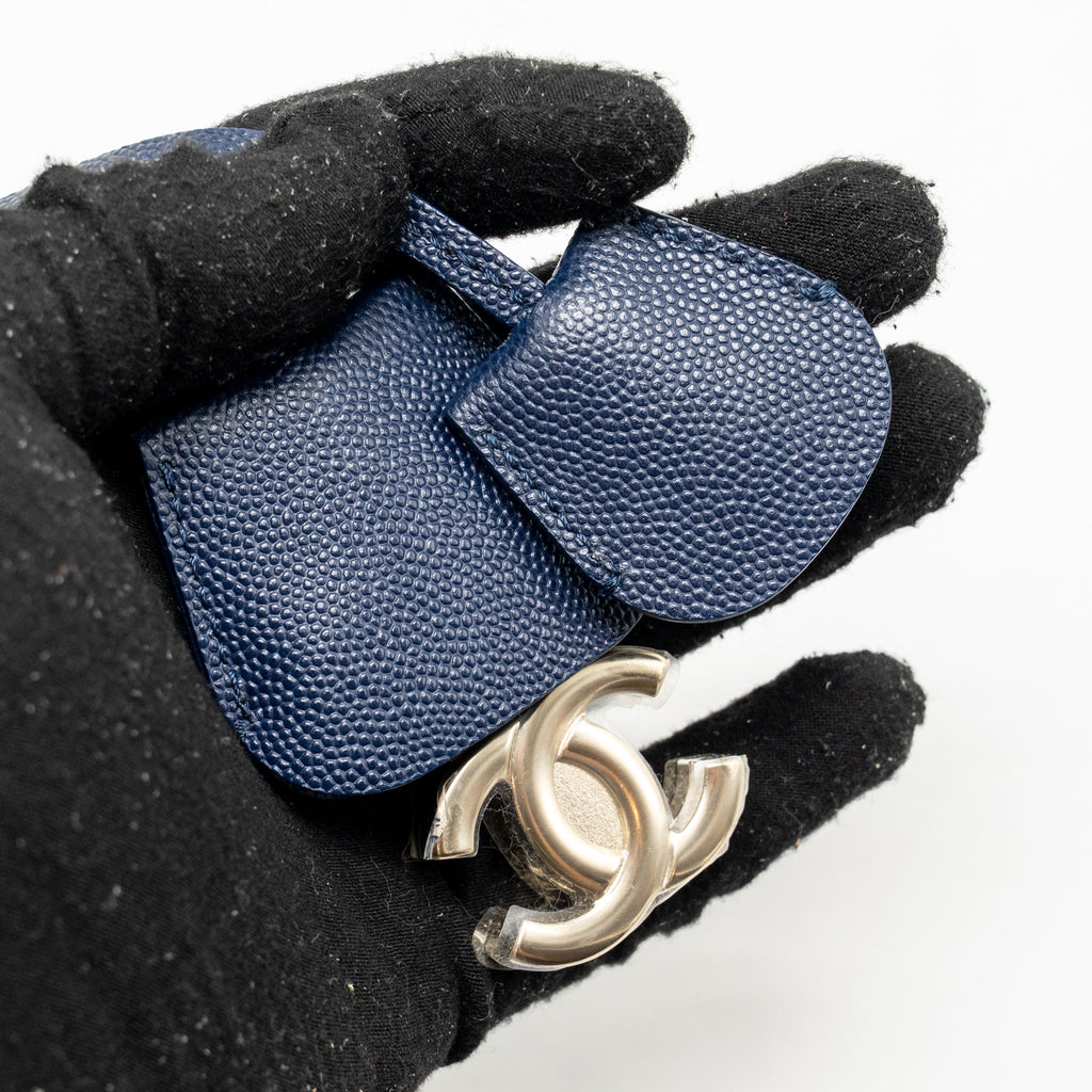 chanel-blue-case