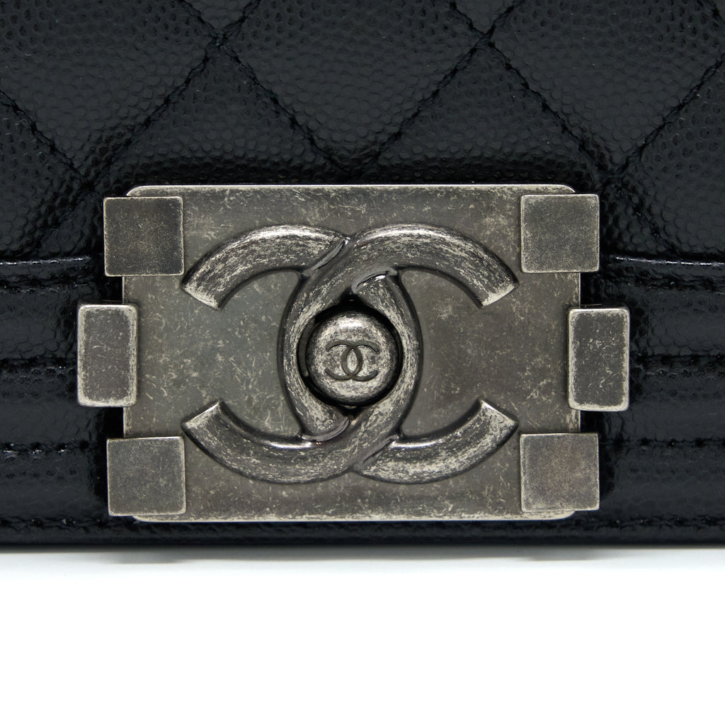 chanel-small-boy-bag-caviar-black-ruthenium-shw-microchip-1