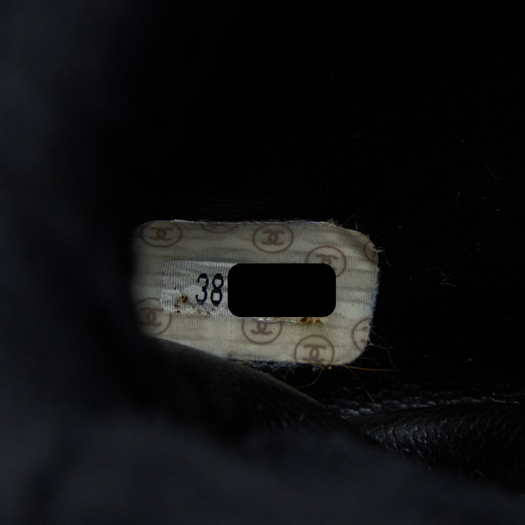 chanel-vintage-vanity-case-caviar-black-with-ghw