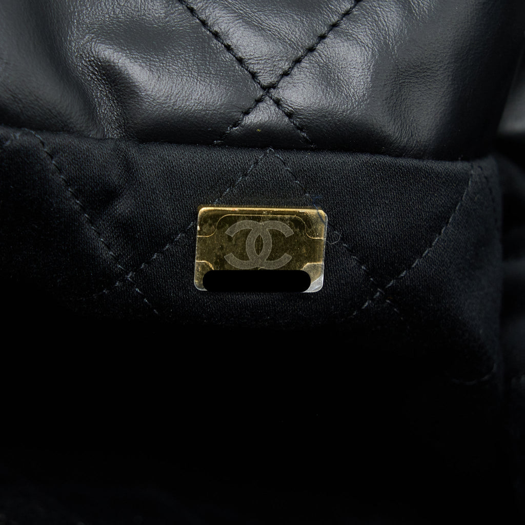 chanel-medium-22-bag-white-letter-shiny-calfskin-black-ghw-microchip