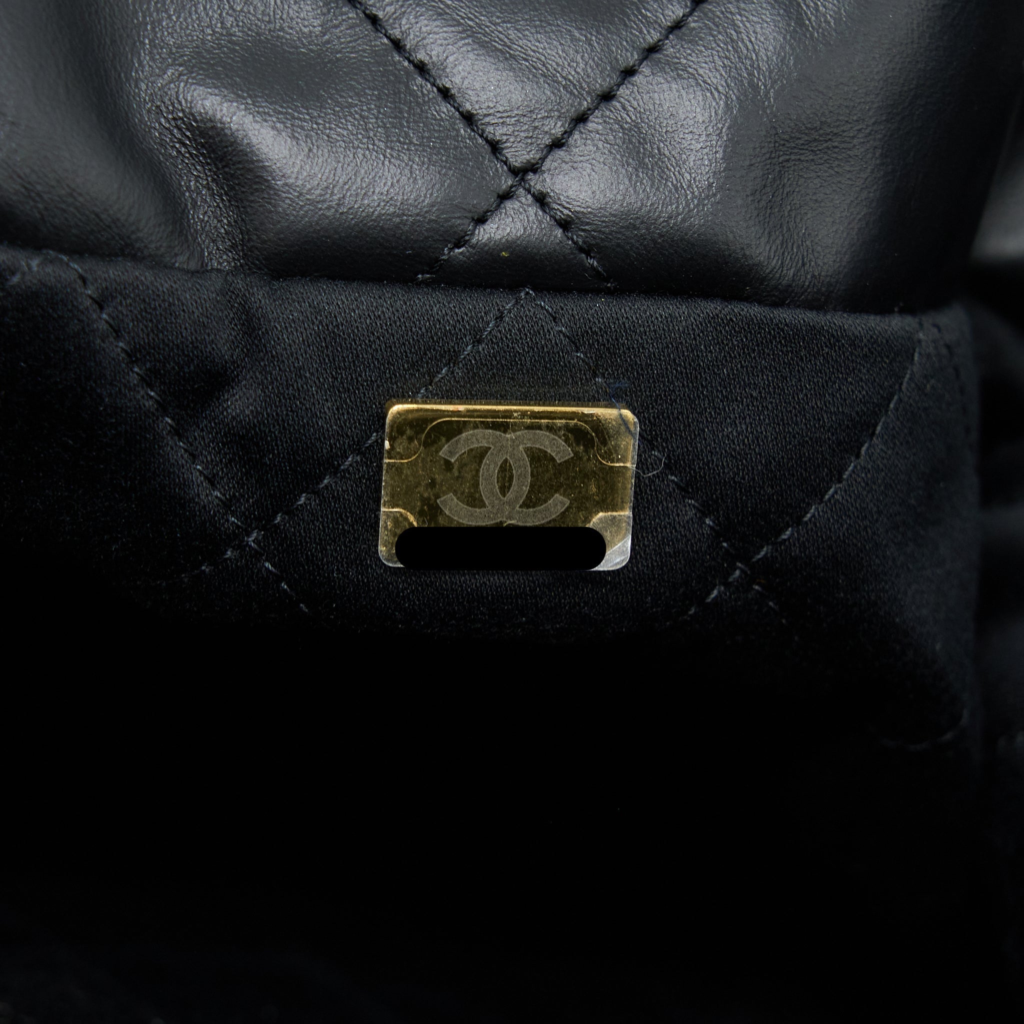 chanel-medium-22-bag-white-letter-shiny-calfskin-black-ghw-microchip