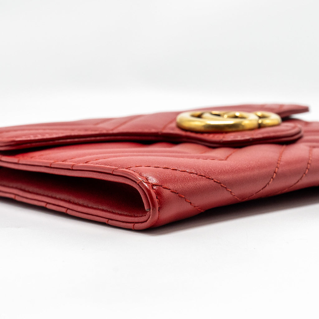 gucci-marmont-flap-wallet-with-chain-calfskin-red-ghw
