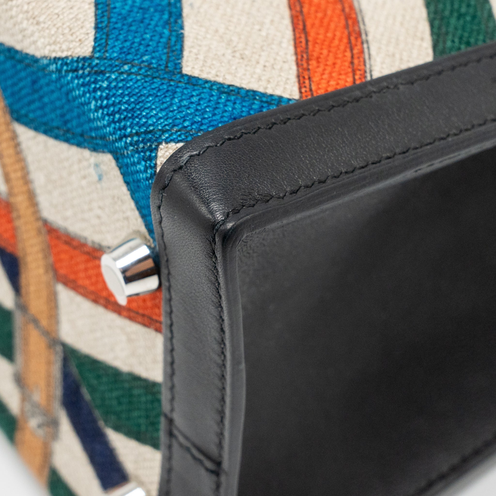 hermes-kelly-32-limited-edition-toile-de-washed-canvas-swift-leather-black-cavalcadour-print-shw-stamp-a