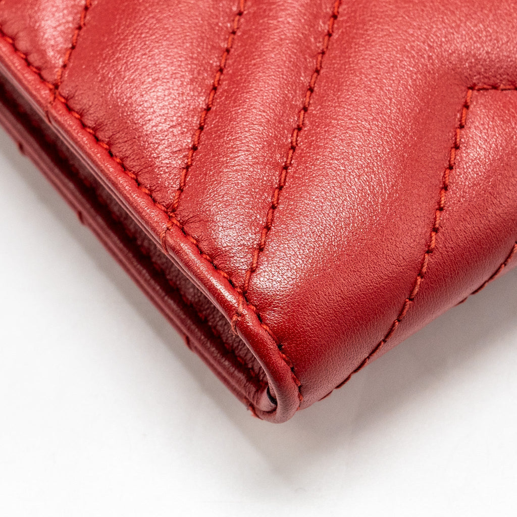 gucci-marmont-flap-wallet-with-chain-calfskin-red-ghw