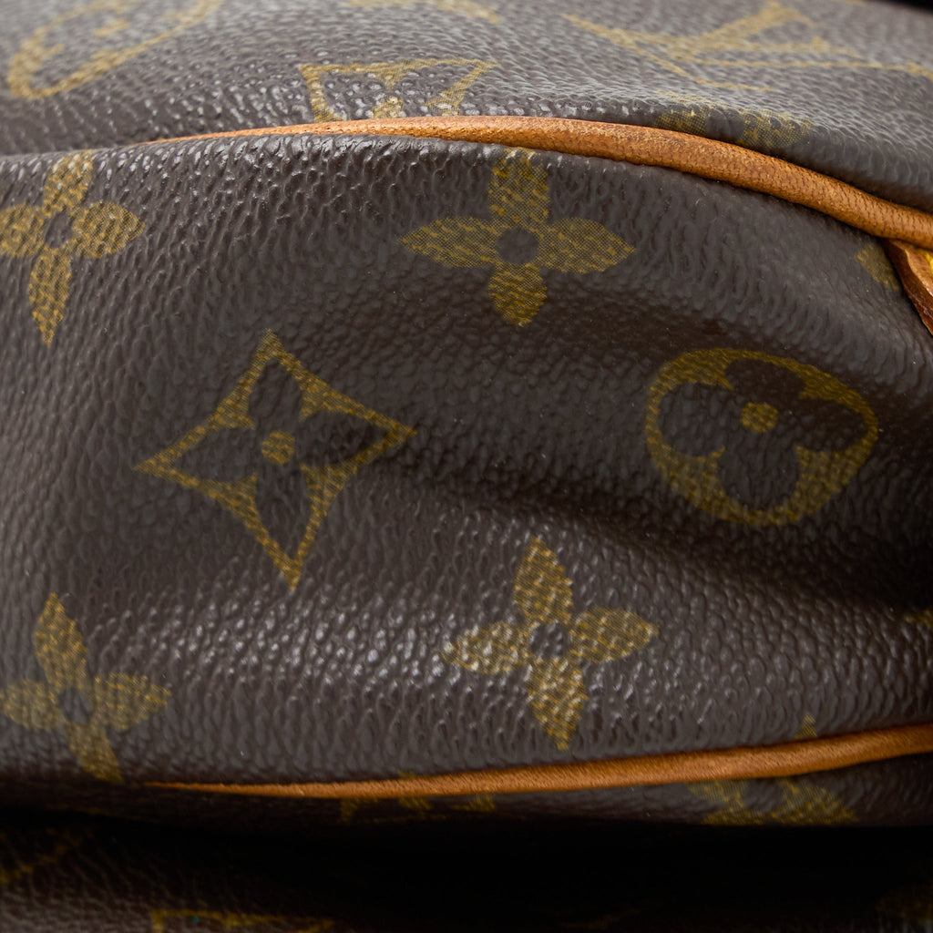 louis-vuitton-vintage-saumur-cloth-crossbody-bag-monogram-canvas-ghw