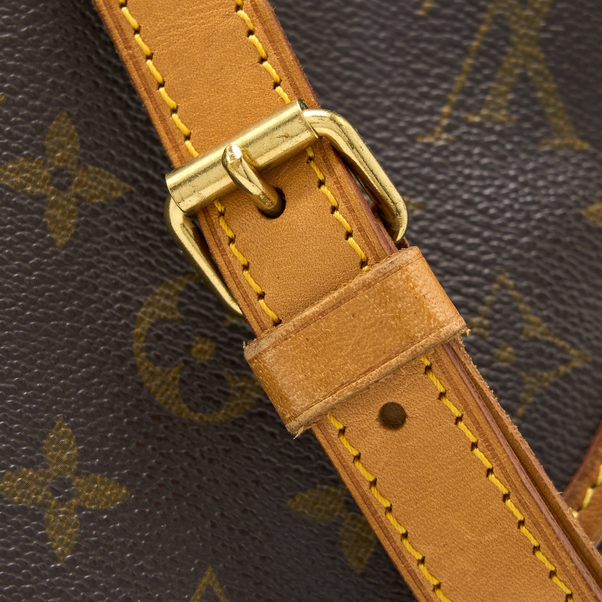 louis-vuitton-vintage-saumur-cloth-crossbody-bag-monogram-canvas-ghw