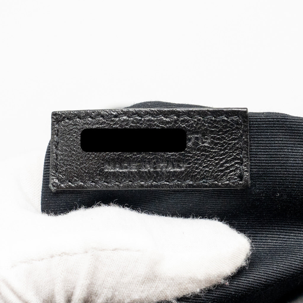 saint-laurent-ysl-medium-niki-bag-crocodile-embossed-black-calfskin-black-hardware