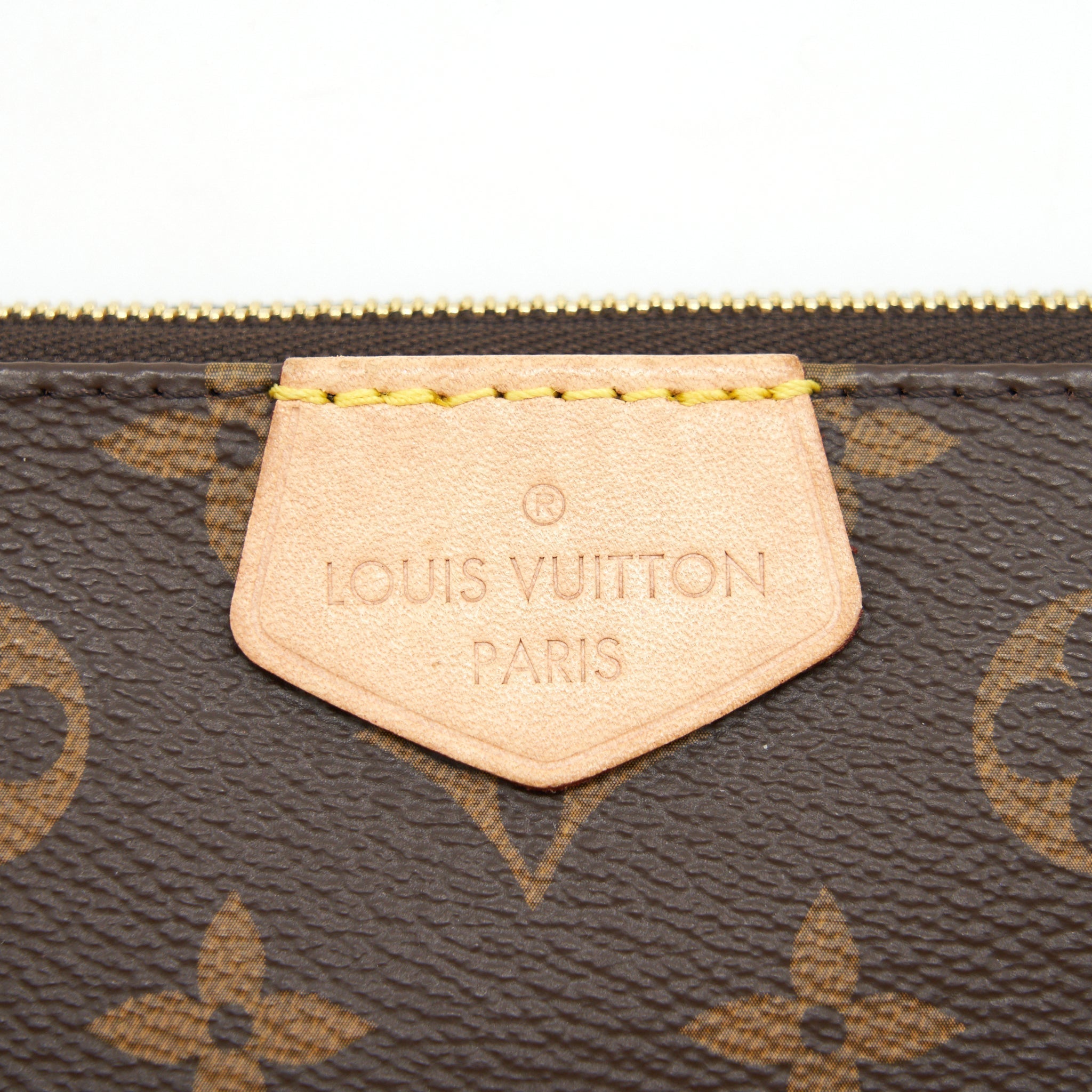 louis-vuitton-multi-pochette-accessories-khaki
