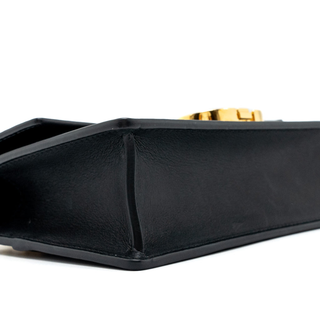 dior-30-montaigne-east-west-bag-with-chain-calfskin-black-ghw