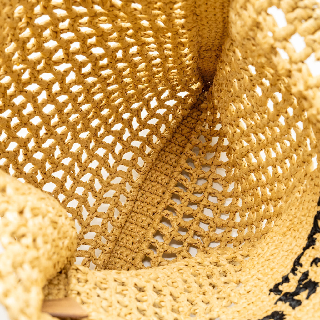 prada-crochet-tote-bag-raffia-tan