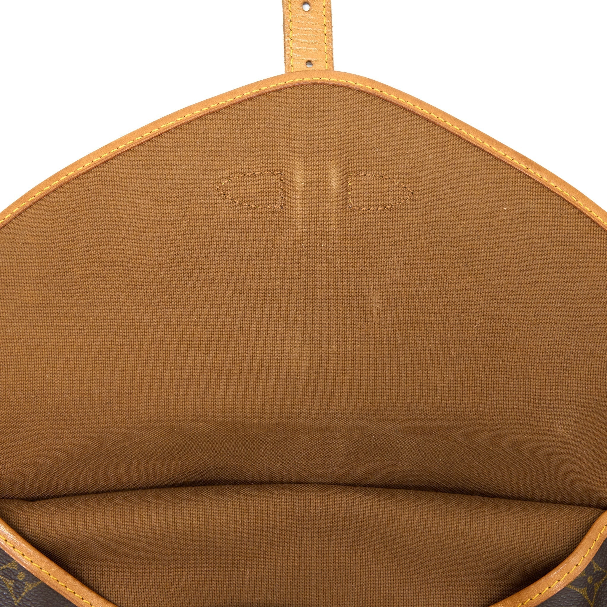louis-vuitton-vintage-saumur-cloth-crossbody-bag-monogram-canvas-ghw