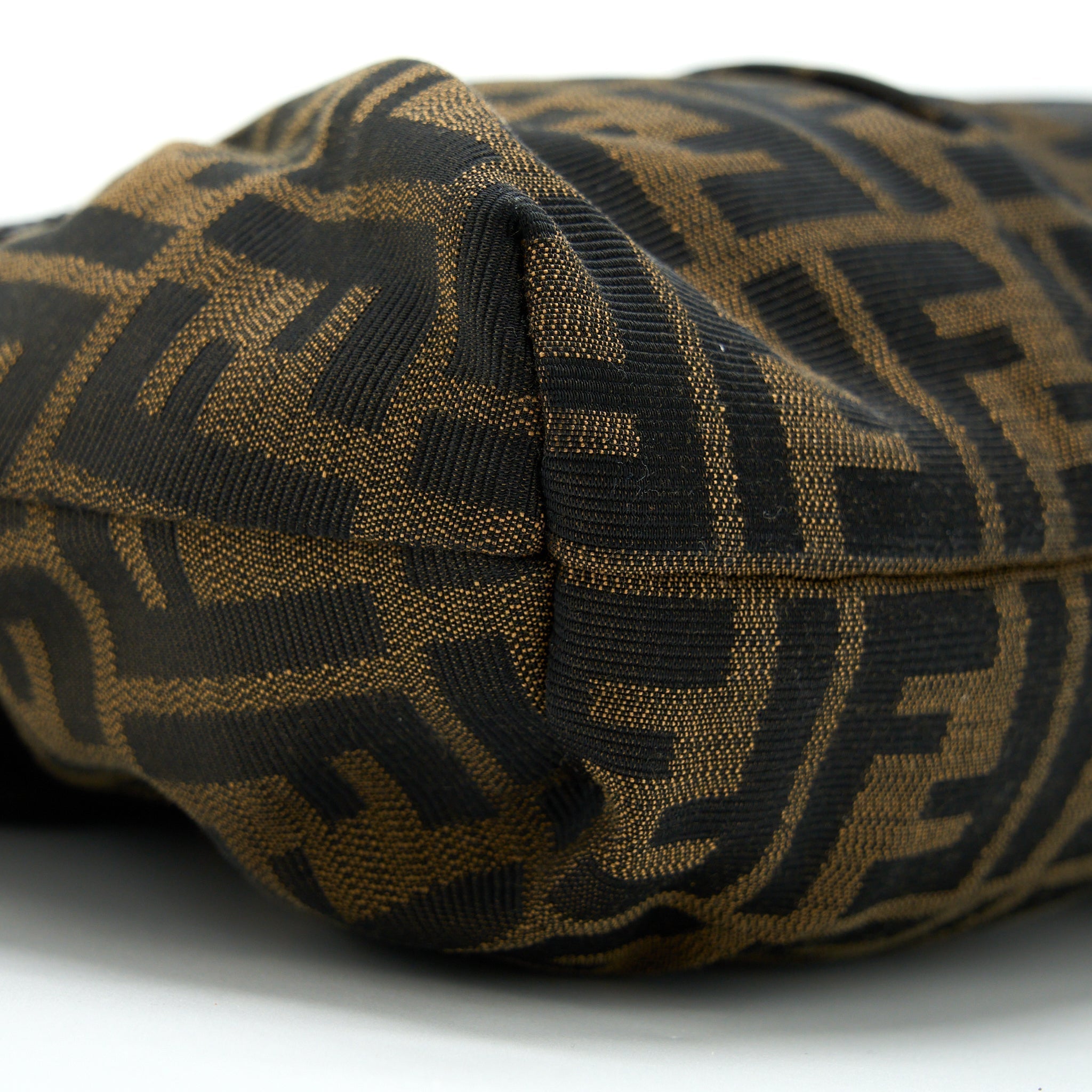 fendi-zuuca-chef-flap-bag-canvas-ghw
