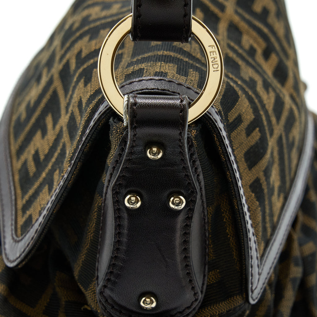 fendi-zuuca-chef-flap-bag-canvas-ghw