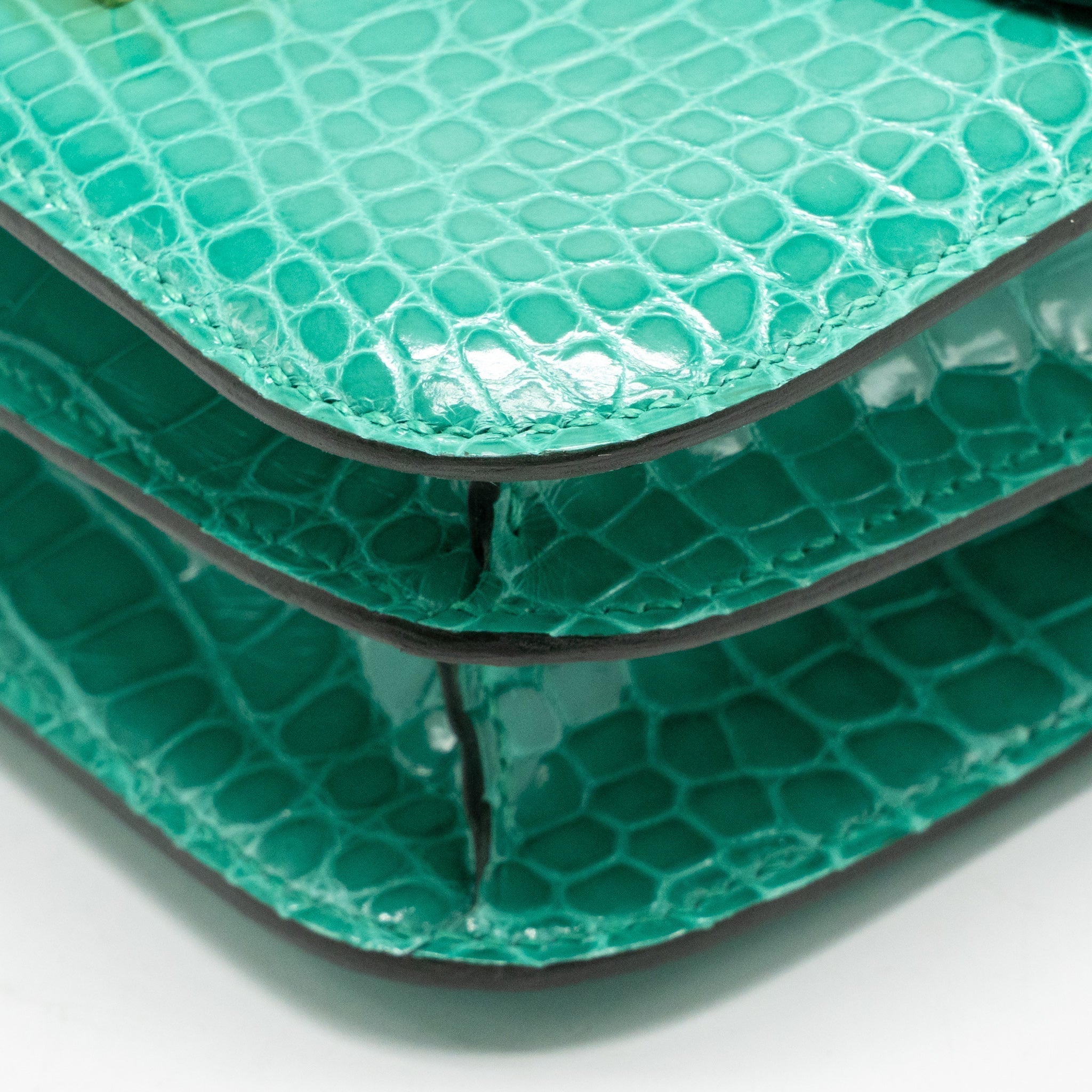 hermes-mini-constance-shiny-alligator-mississippiensis-vert-jade-ghw-stamp-u