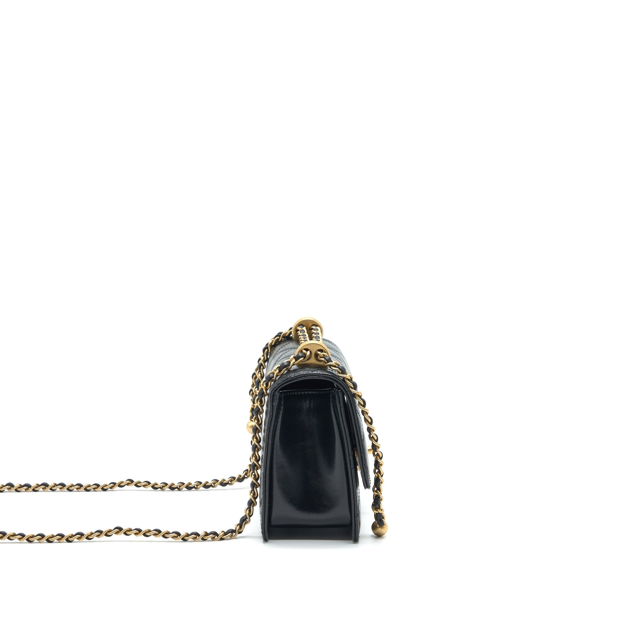 chanel-21a-gold-crush-mini-flap-bag-calfskin-black-ghw