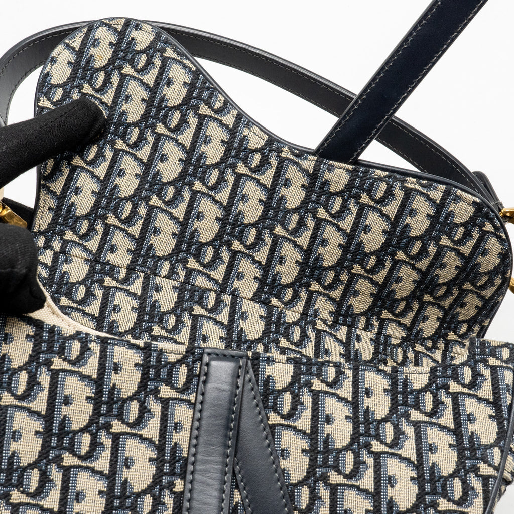 dior-medium-saddle-bag-blue-oblique-canvas-ghw-1