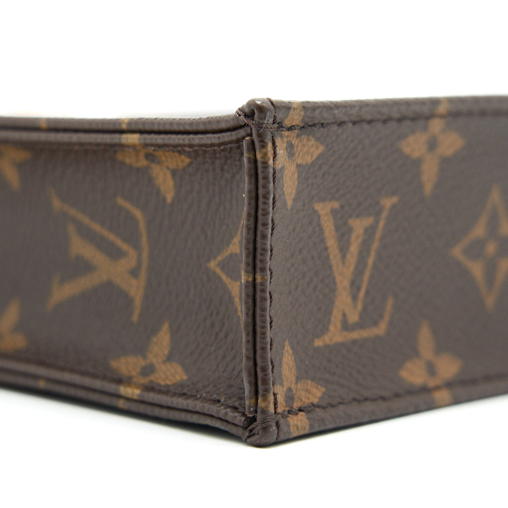 louis-vuitton-monogram-canvas-petit-sac-plat