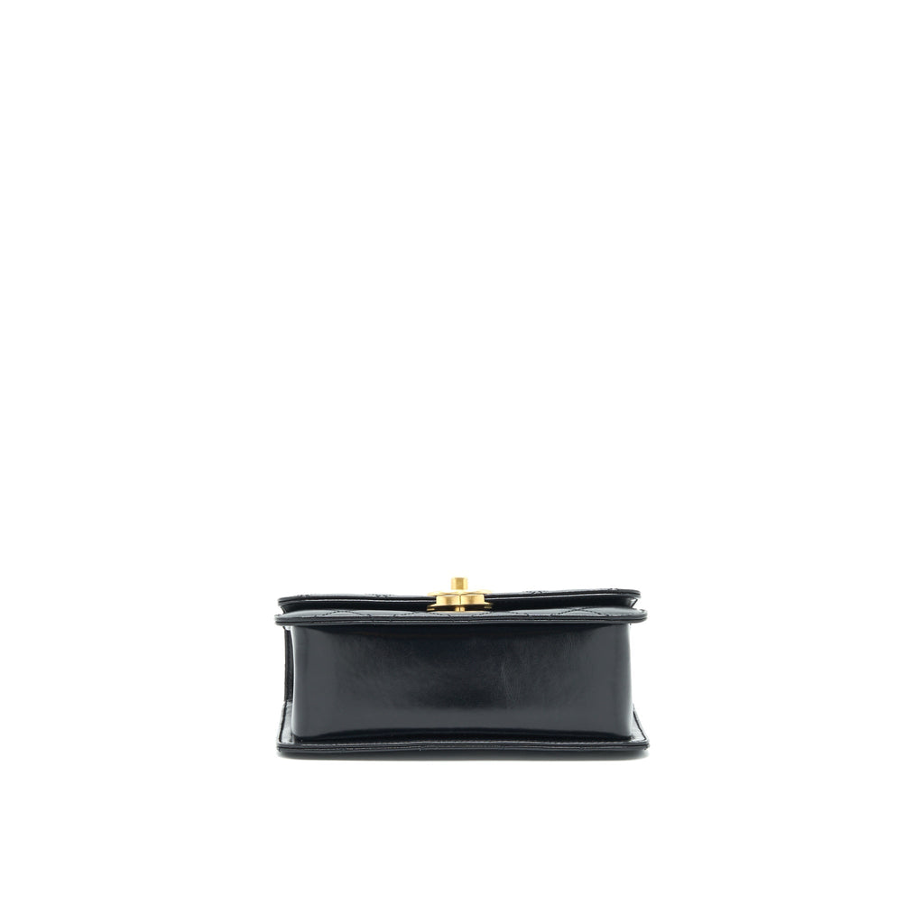 chanel-21a-gold-crush-mini-flap-bag-calfskin-black-ghw