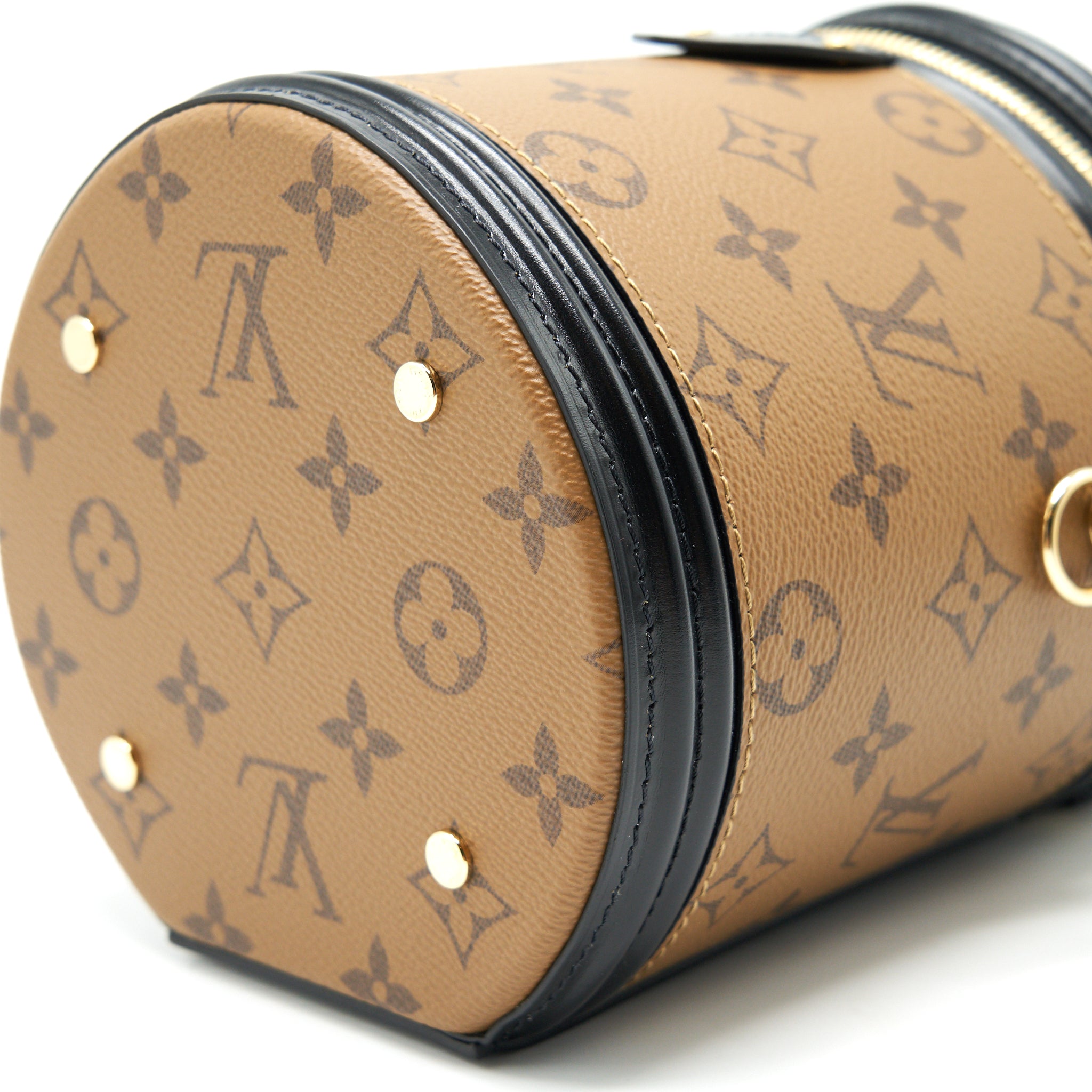 louis-vuitton-cannes-monogram-reverse-canvas-3