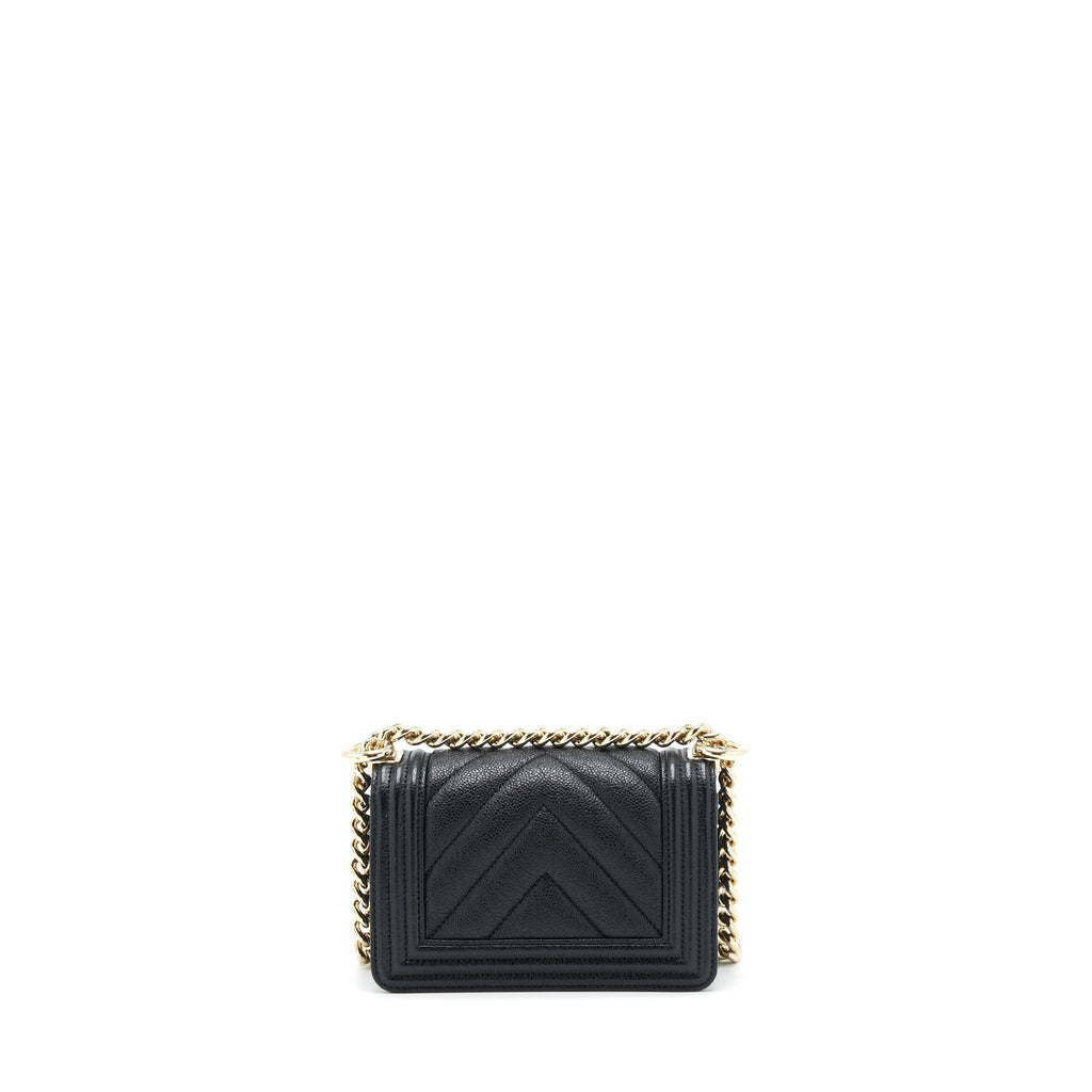 chanel-mini-chevron-boy-bag-grained-calfskin-black-lghw