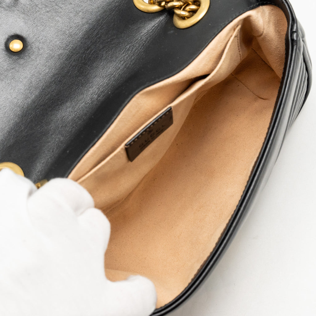 gucci-mini-gg-marmont-shoulder-bag-calfskin-black-ghw-3