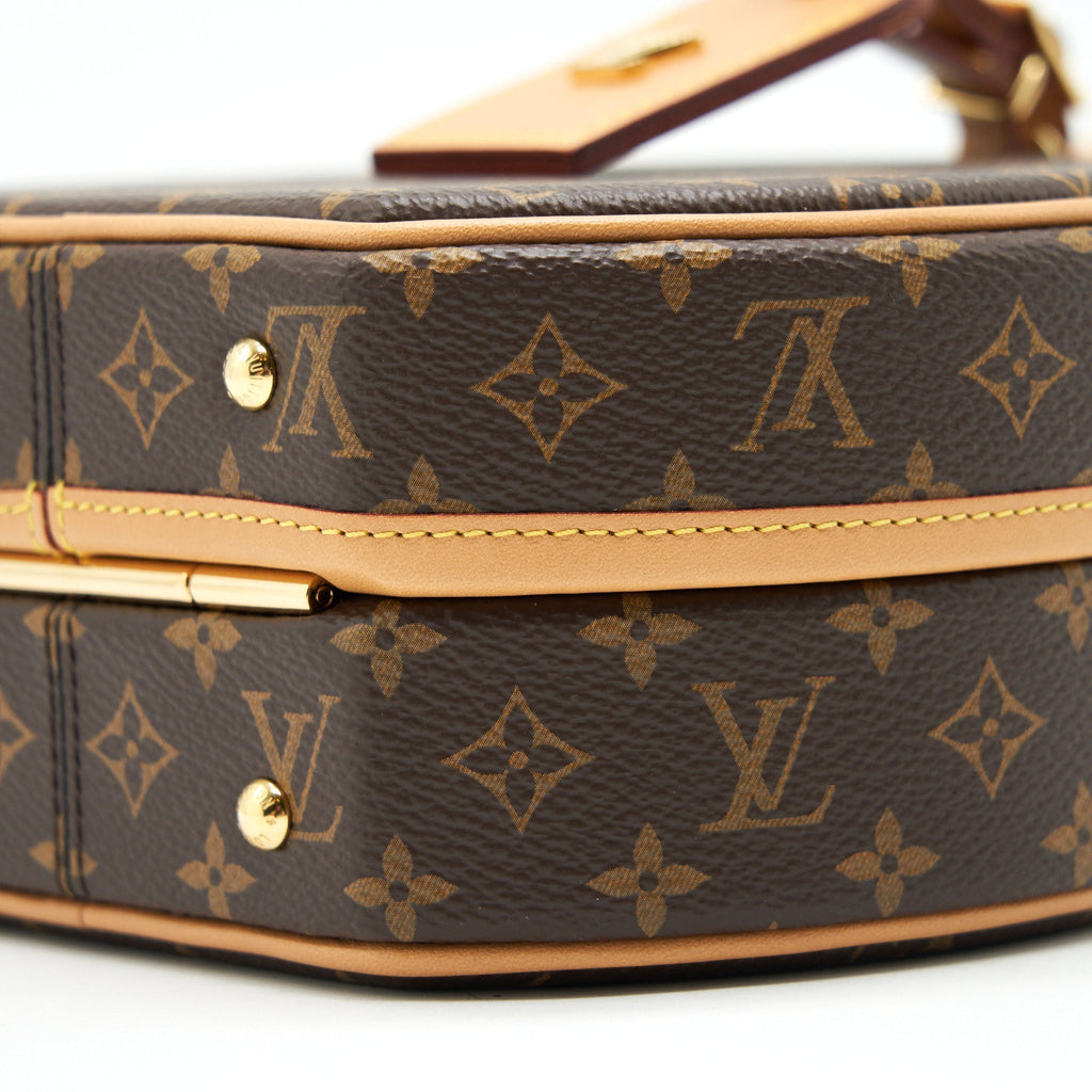 louis-vuitton-monogram-canvas-petite-boite-chapeau