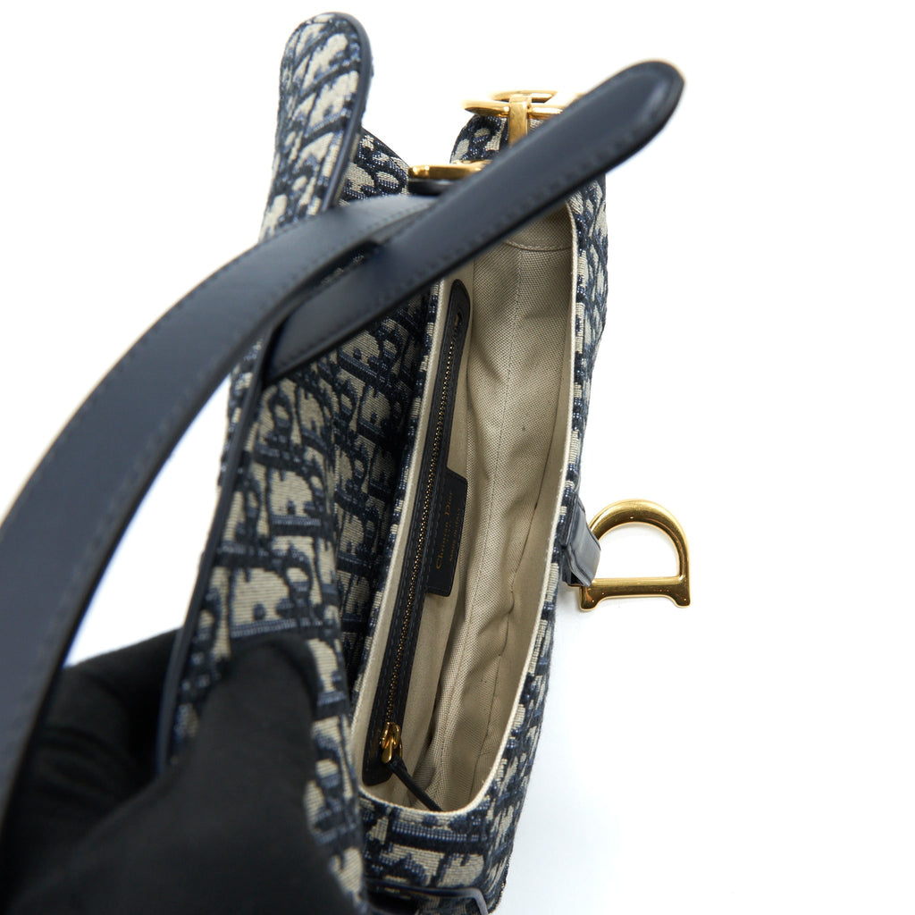 dior-medium-saddle-bag-blue-oblique-canvas-ghw