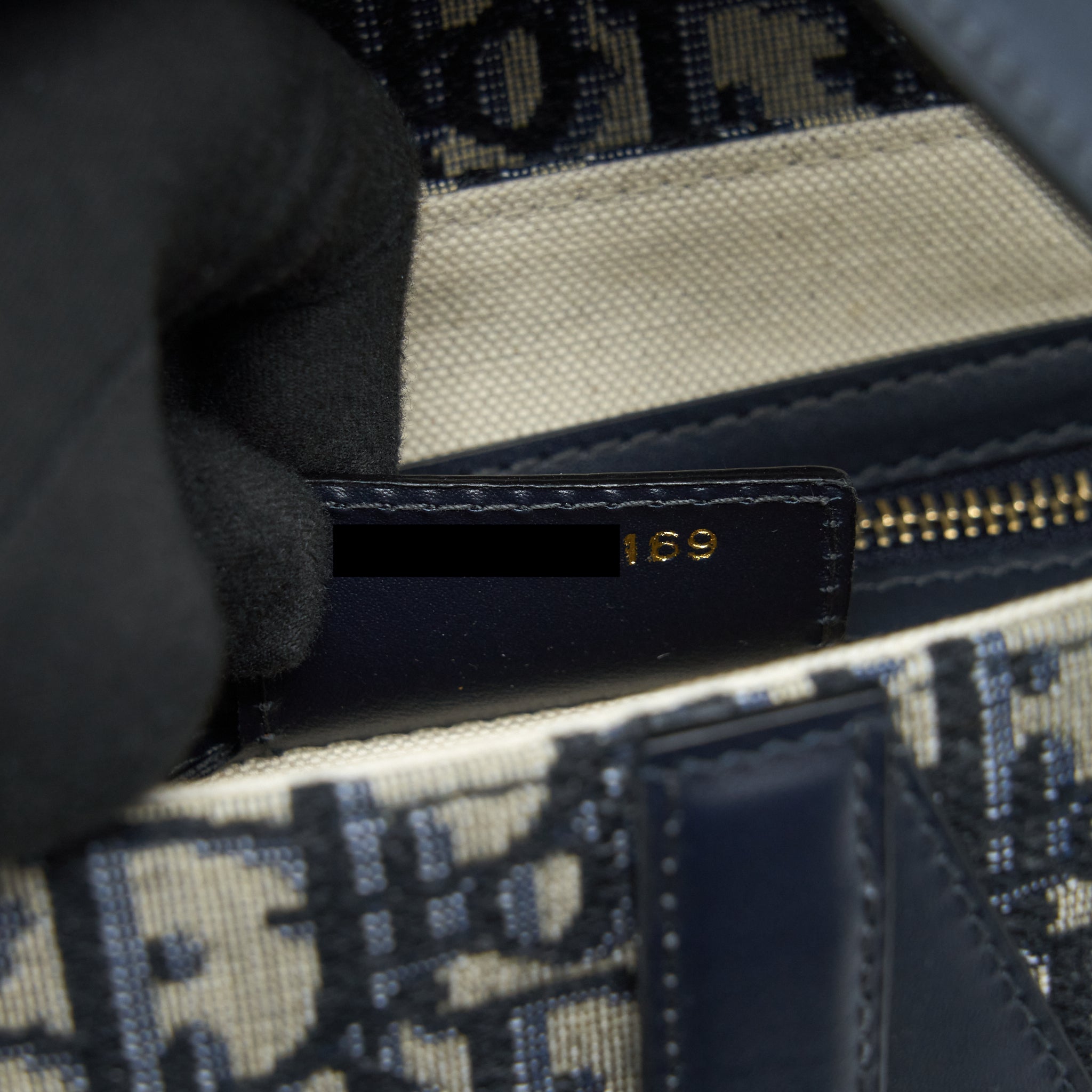 dior-medium-saddle-bag-blue-oblique-canvas-ghw