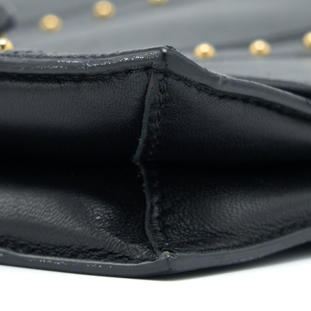 valentino-rockstud-flap-bag-lambskin-black-ghw