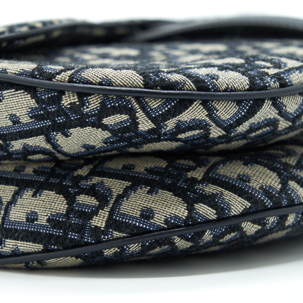 dior-medium-saddle-bag-blue-oblique-canvas-ghw
