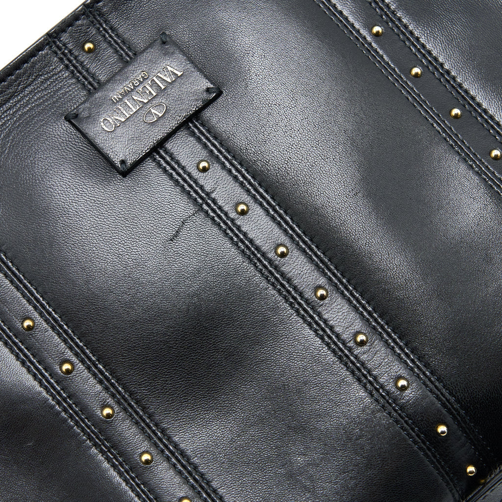 valentino-rockstud-flap-bag-lambskin-black-ghw