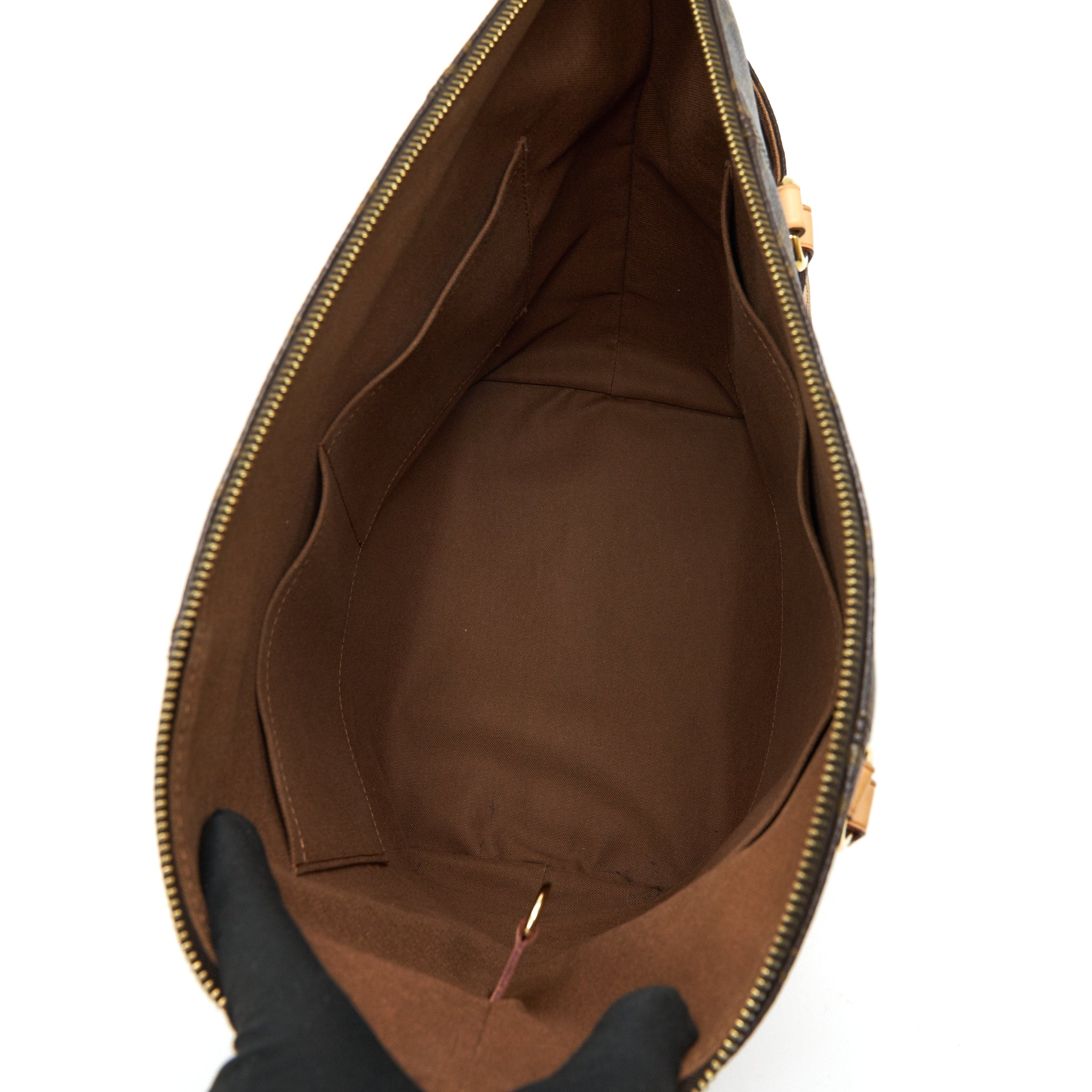 louis-vuitton-monogram-canvas-totally-mm