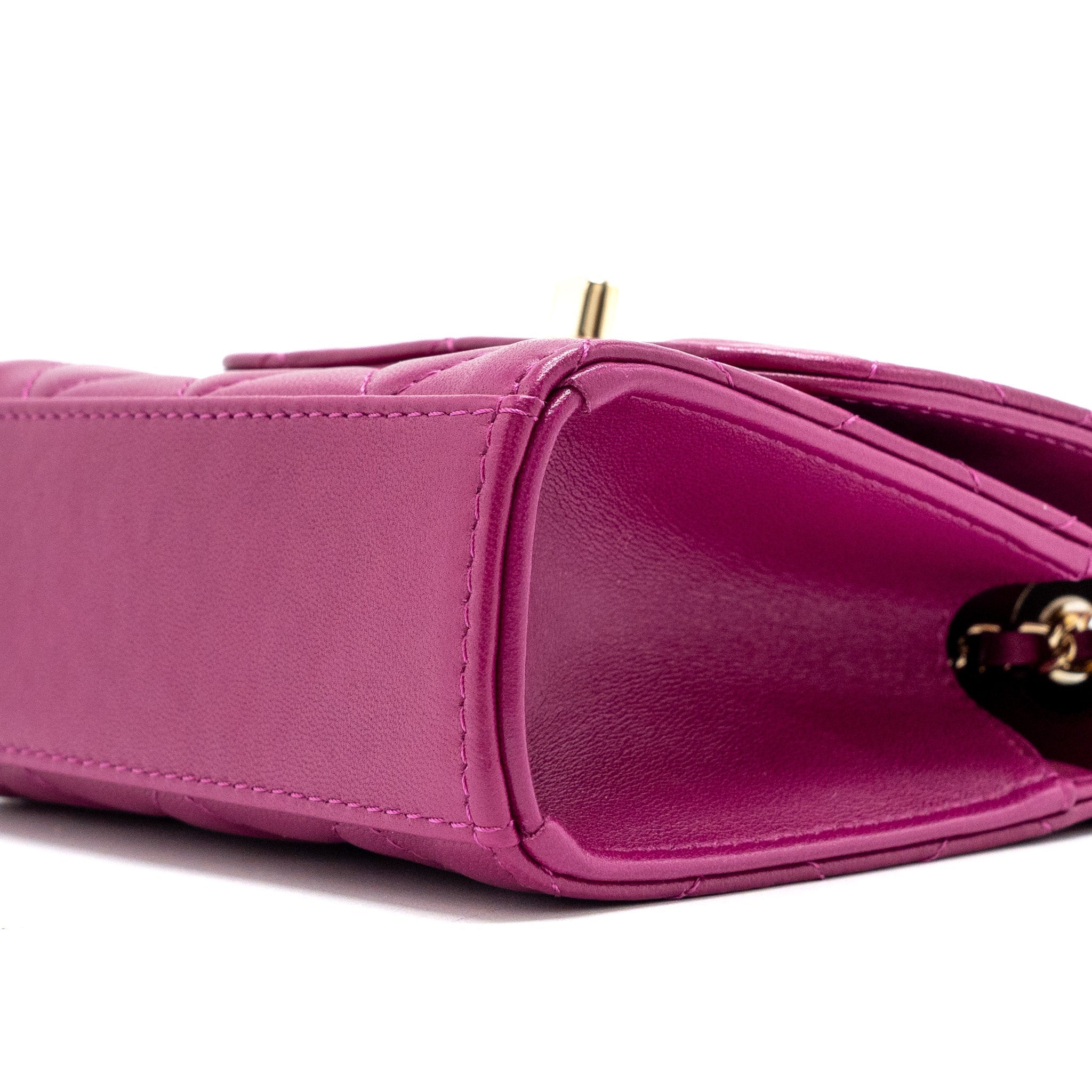 chanel-mini-trendy-cc-clutch-lambskin-pink-lghw