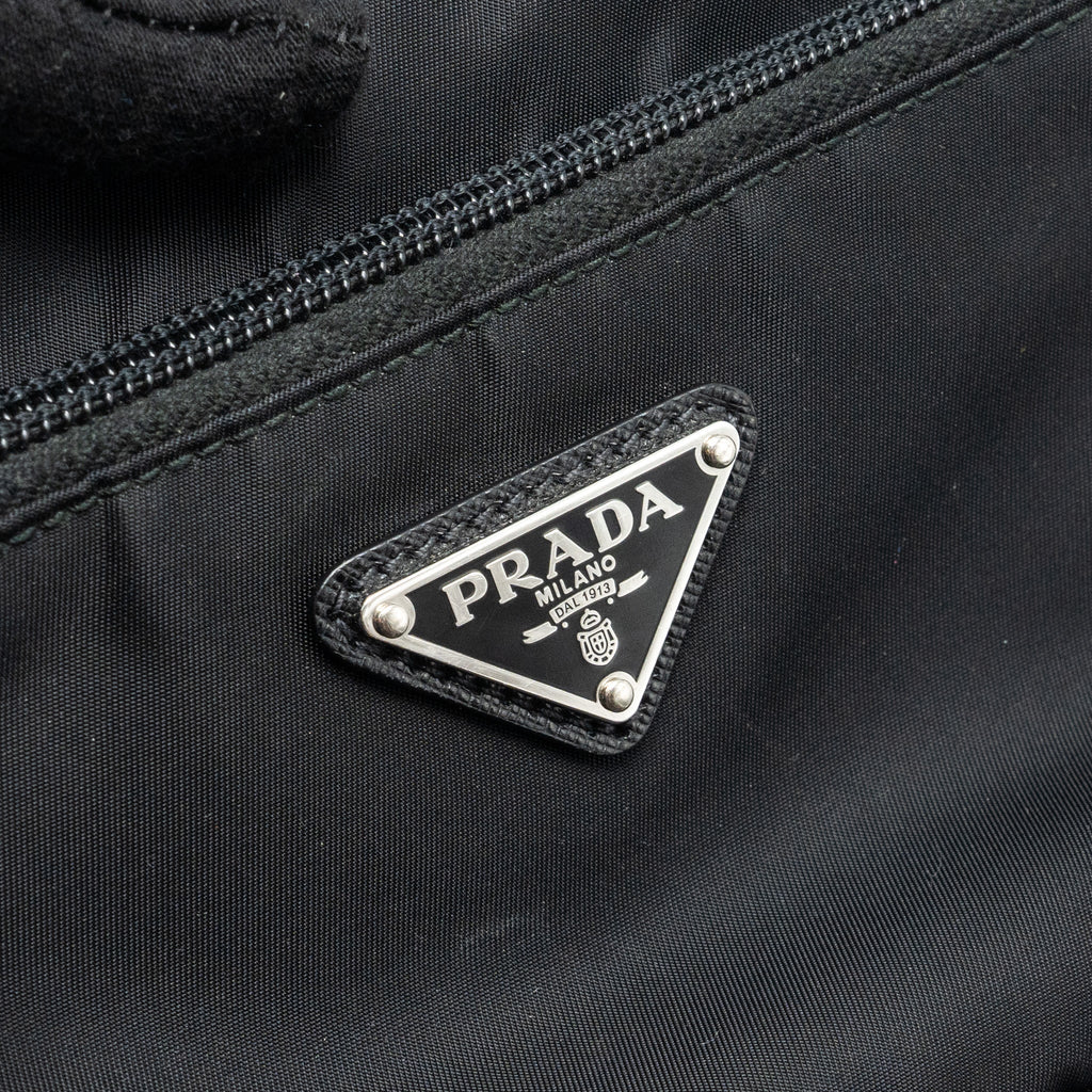 prada-re-nylon-belt-bag-nylon-black-shw
