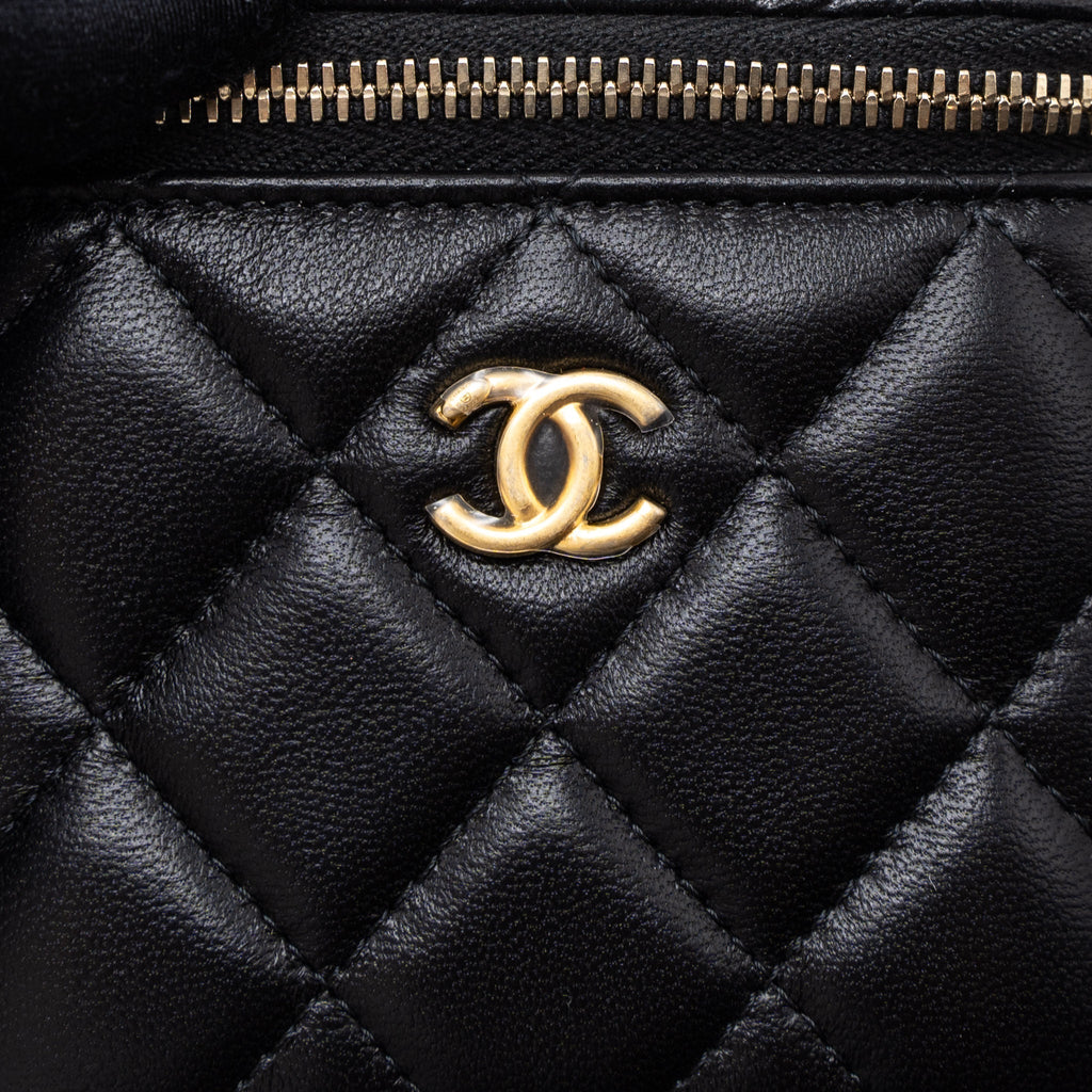 chanel-pearl-crush-mini-vanity-with-chain-lambskin-black-brushed-ghw-microchip