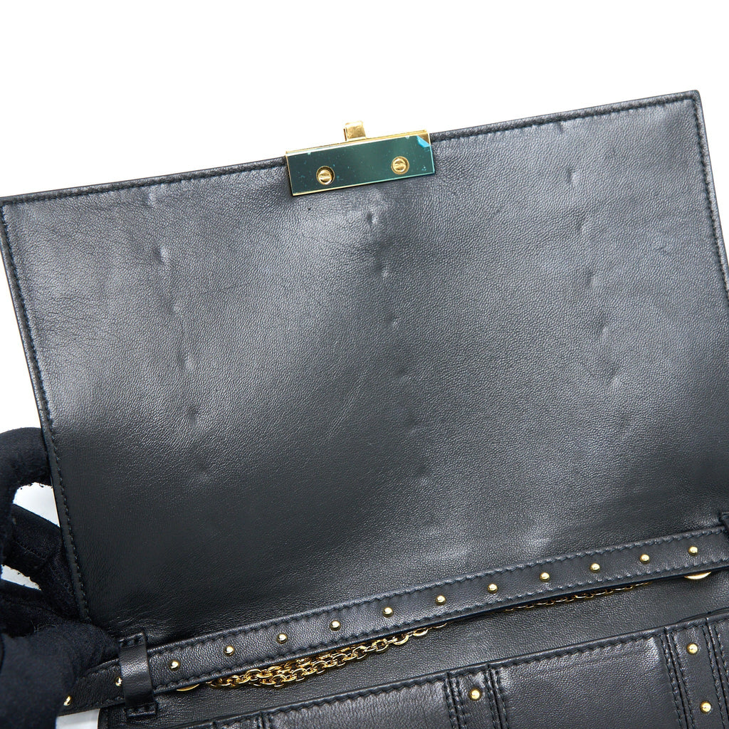 valentino-rockstud-flap-bag-lambskin-black-ghw