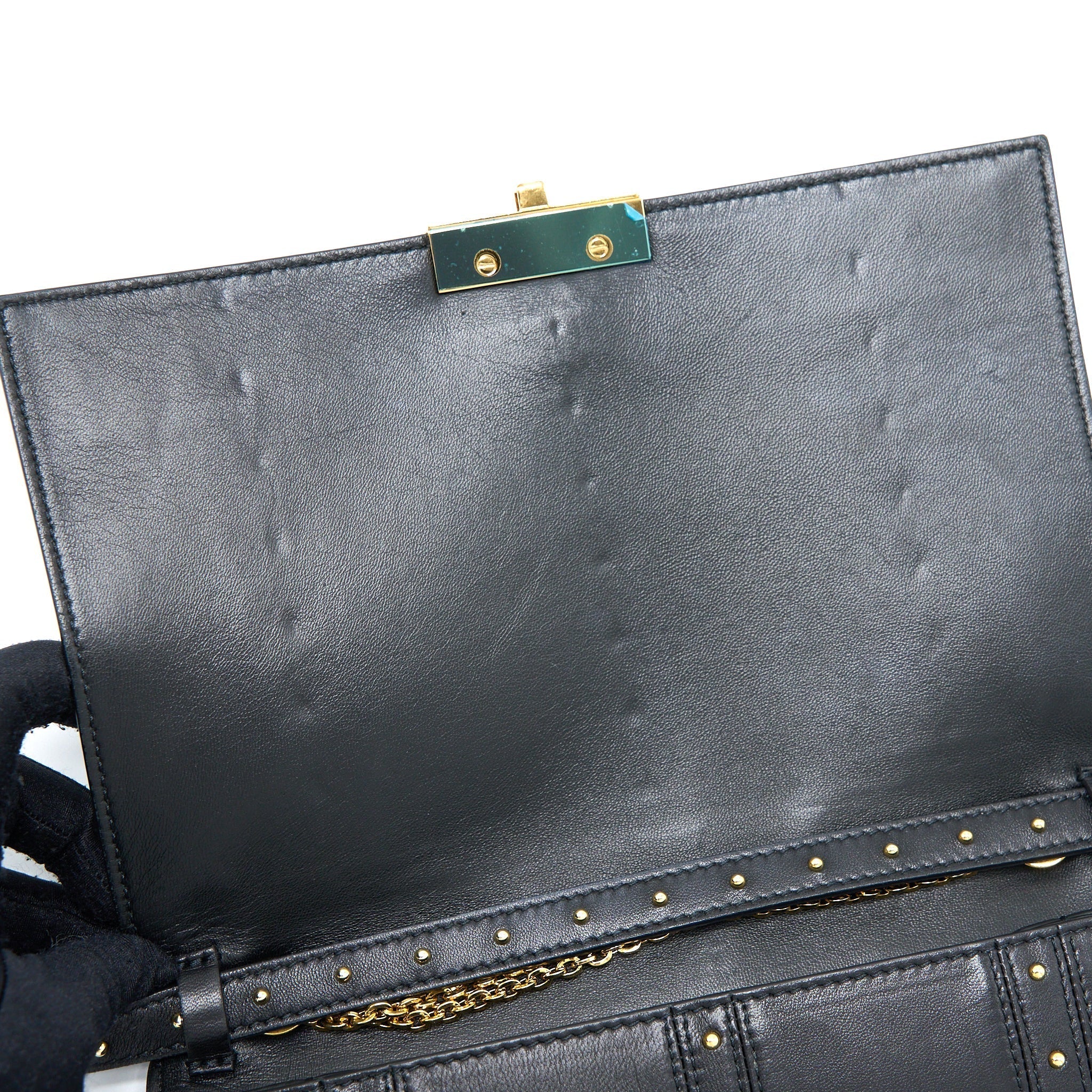 valentino-rockstud-flap-bag-lambskin-black-ghw