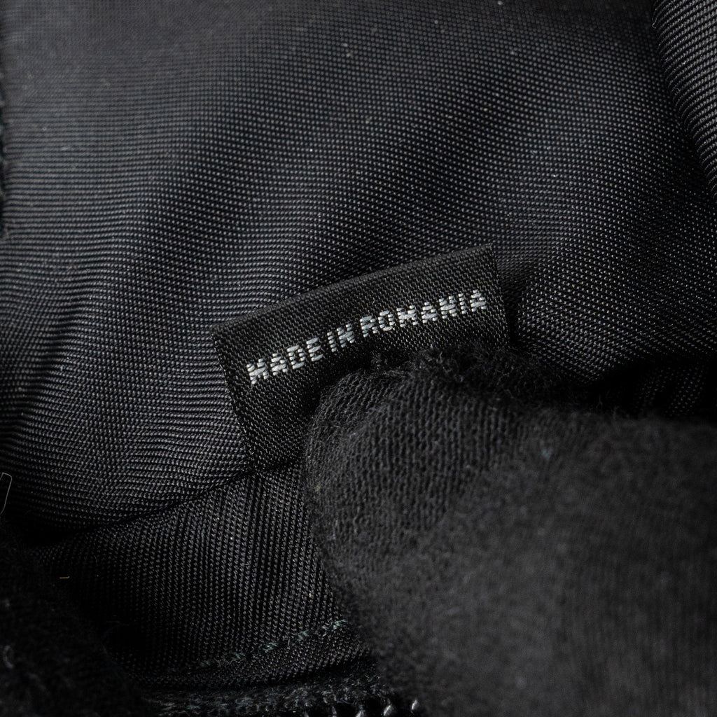 prada-re-nylon-belt-bag-nylon-black-shw