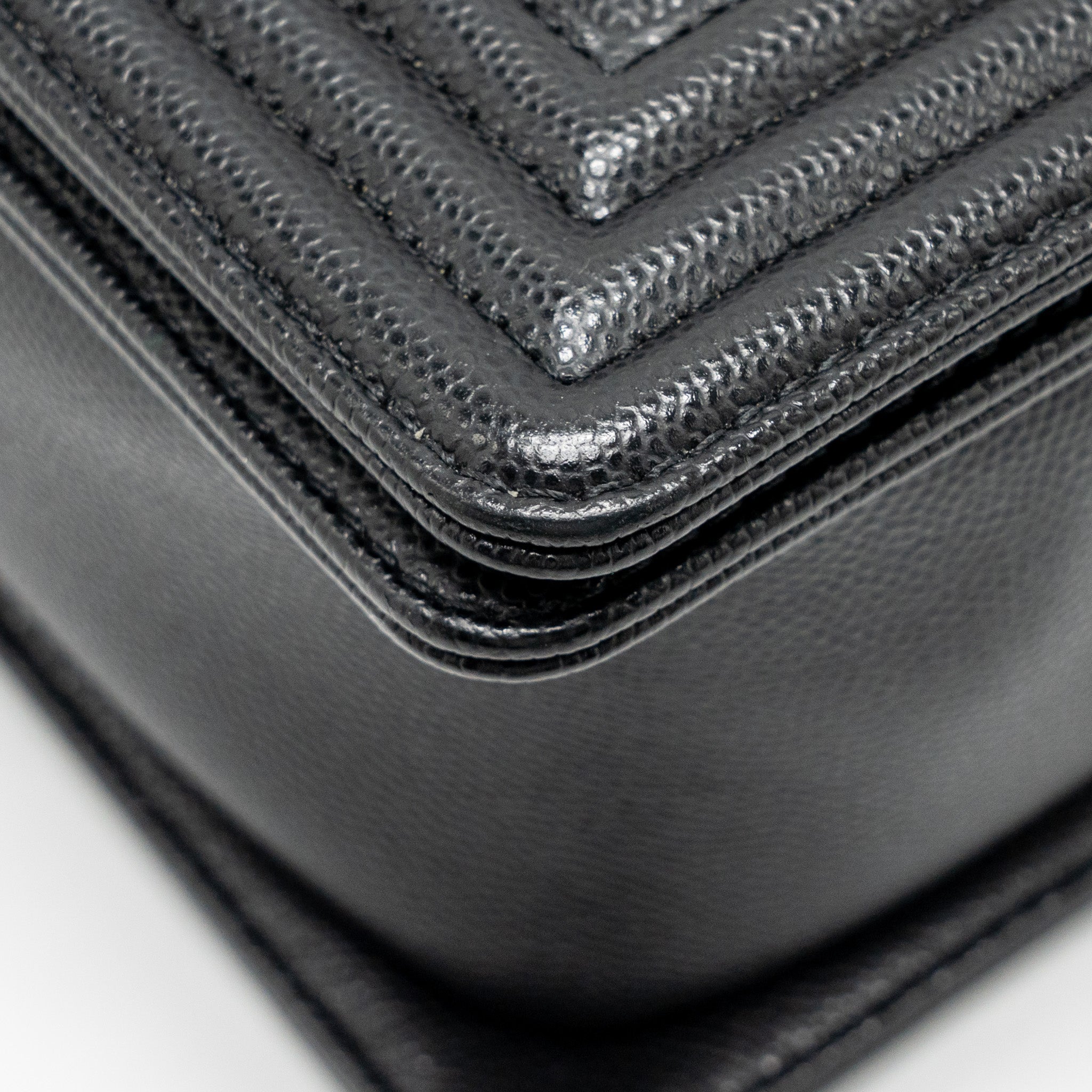 chanel-medium-boy-bag-caviar-black-shw-microchip-copy