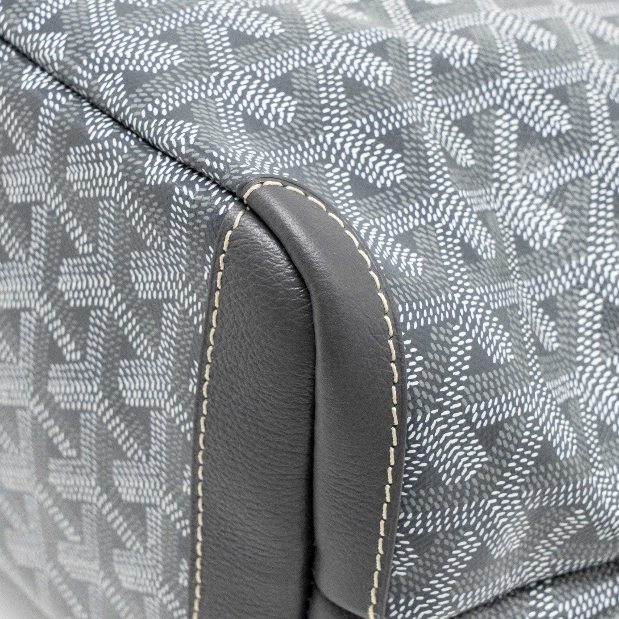 goyard-artois-pm-tote-bag-goyardine-canvas-calfskin-grey