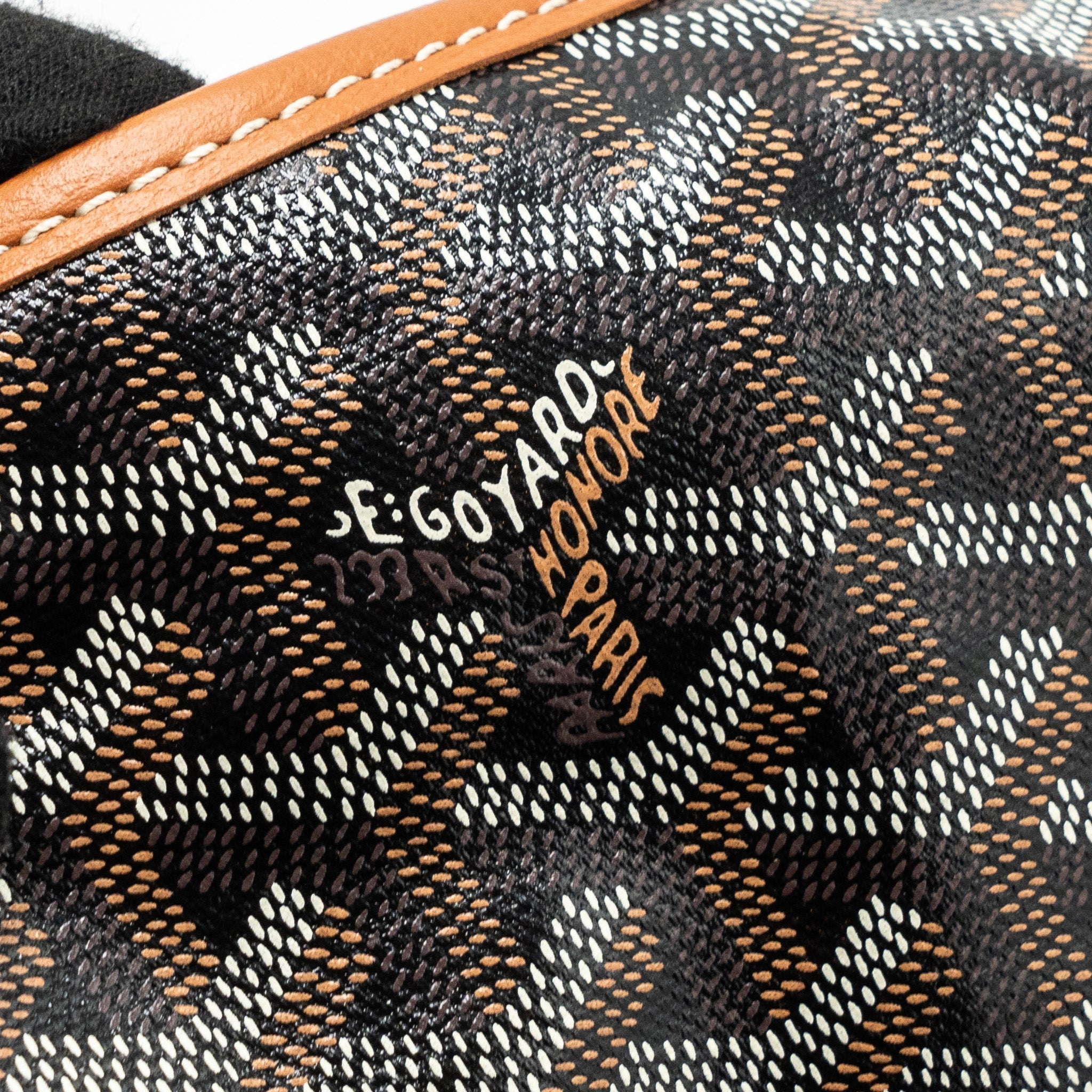 goyard-boheme-hobo-bag-canvas-calfskin-brown-with-necessaries-bag-organizer