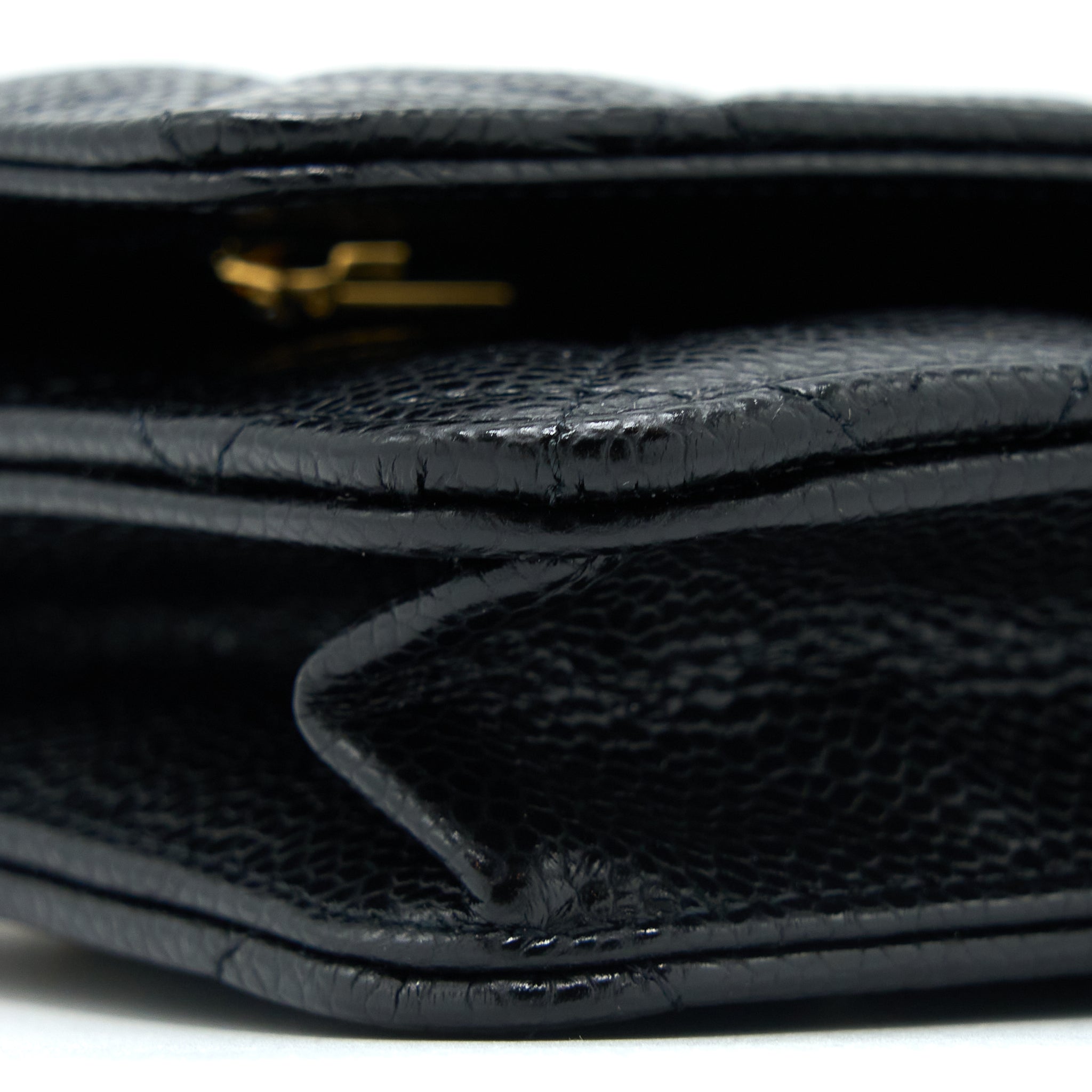 chanel-classic-wallet-on-chain-caviar-black-ghw-microchip-12