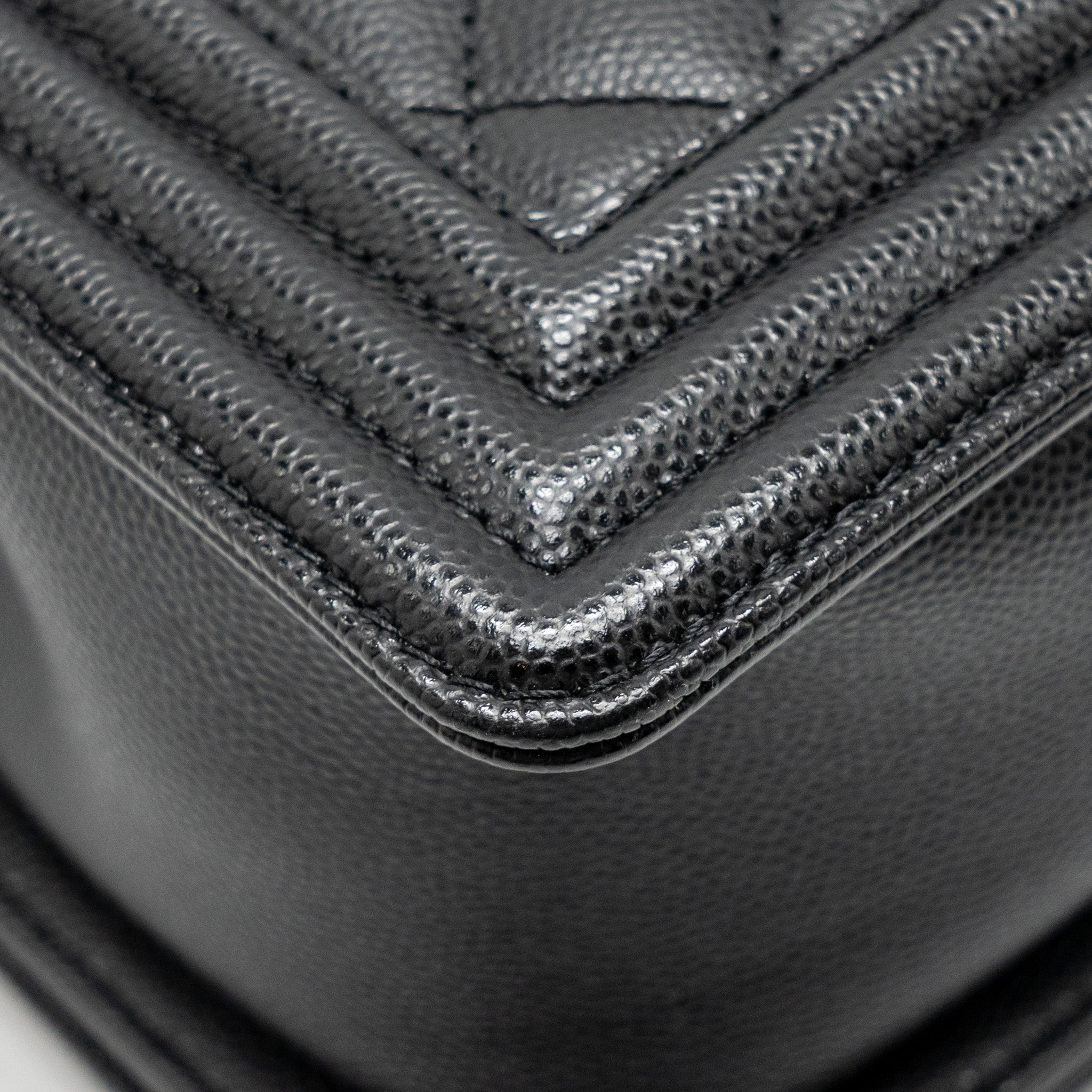 chanel-medium-boy-bag-caviar-black-shw-microchip-copy
