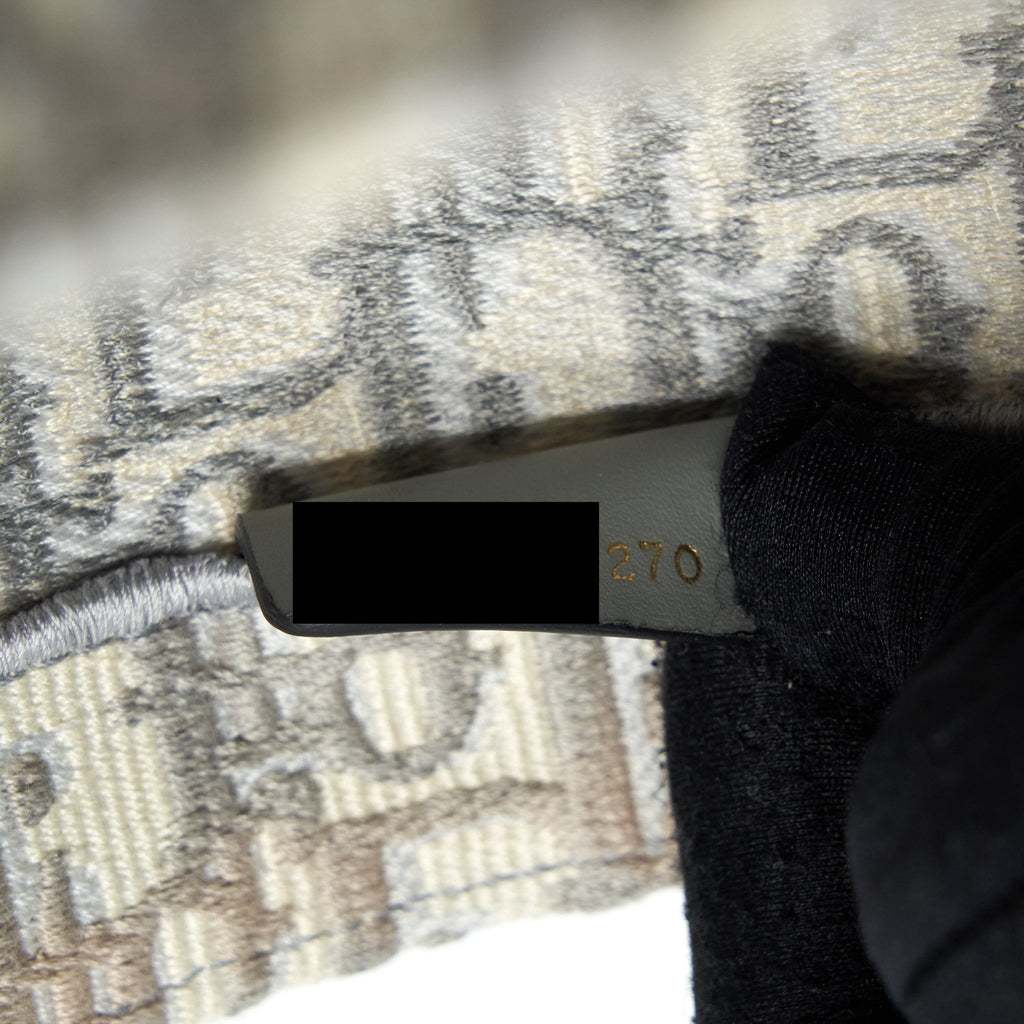 dior-medium-book-tote-grey-oblique-embroidery