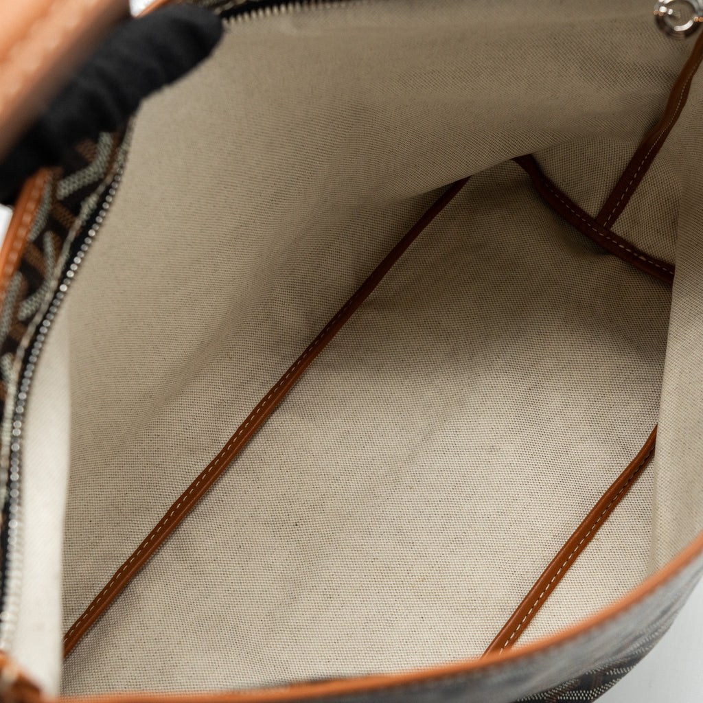 goyard-boheme-hobo-bag-canvas-calfskin-brown-with-necessaries-bag-organizer