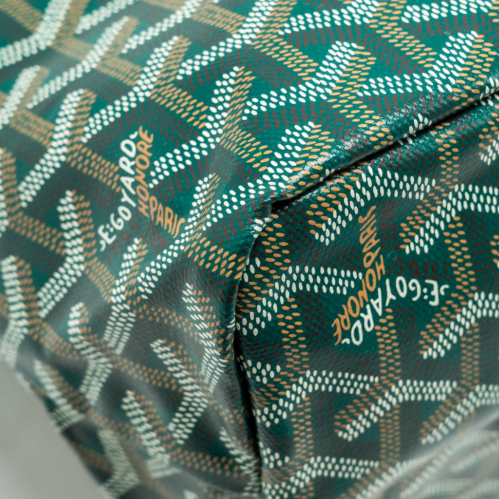 goyard-boheme-hobo-bag-goyardline-canvas-calfskin-green