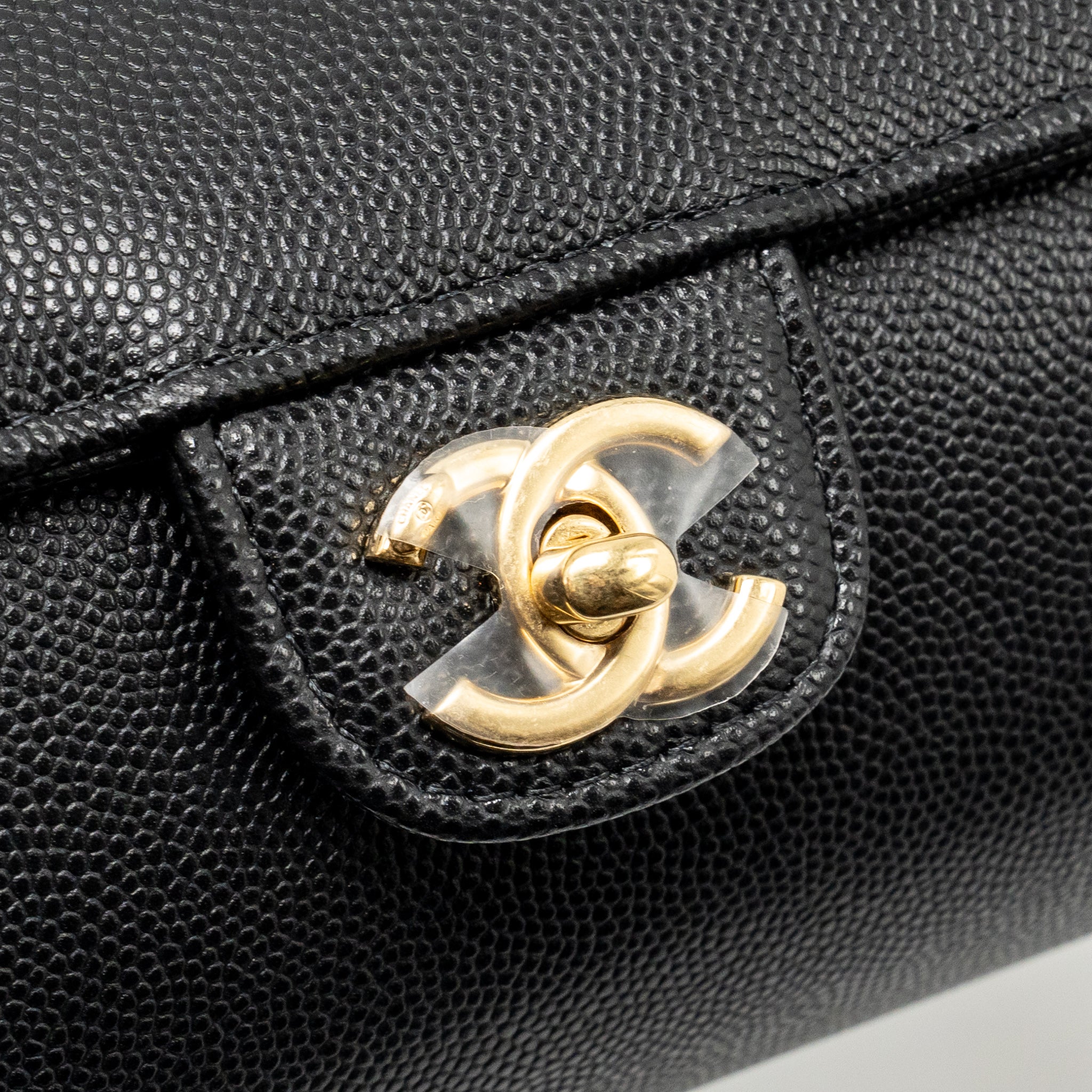 chanel-black-11