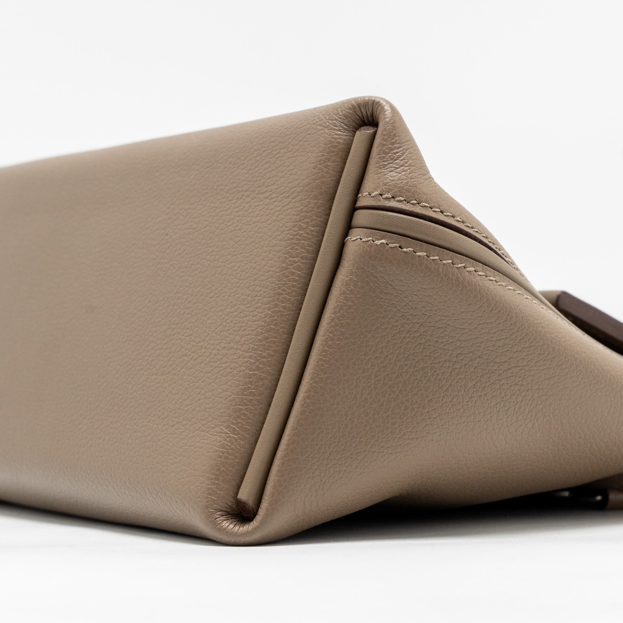 hermes-mini-2424-24-24-21-bag-evercolor-swift-etoupe-shw-stamp-b